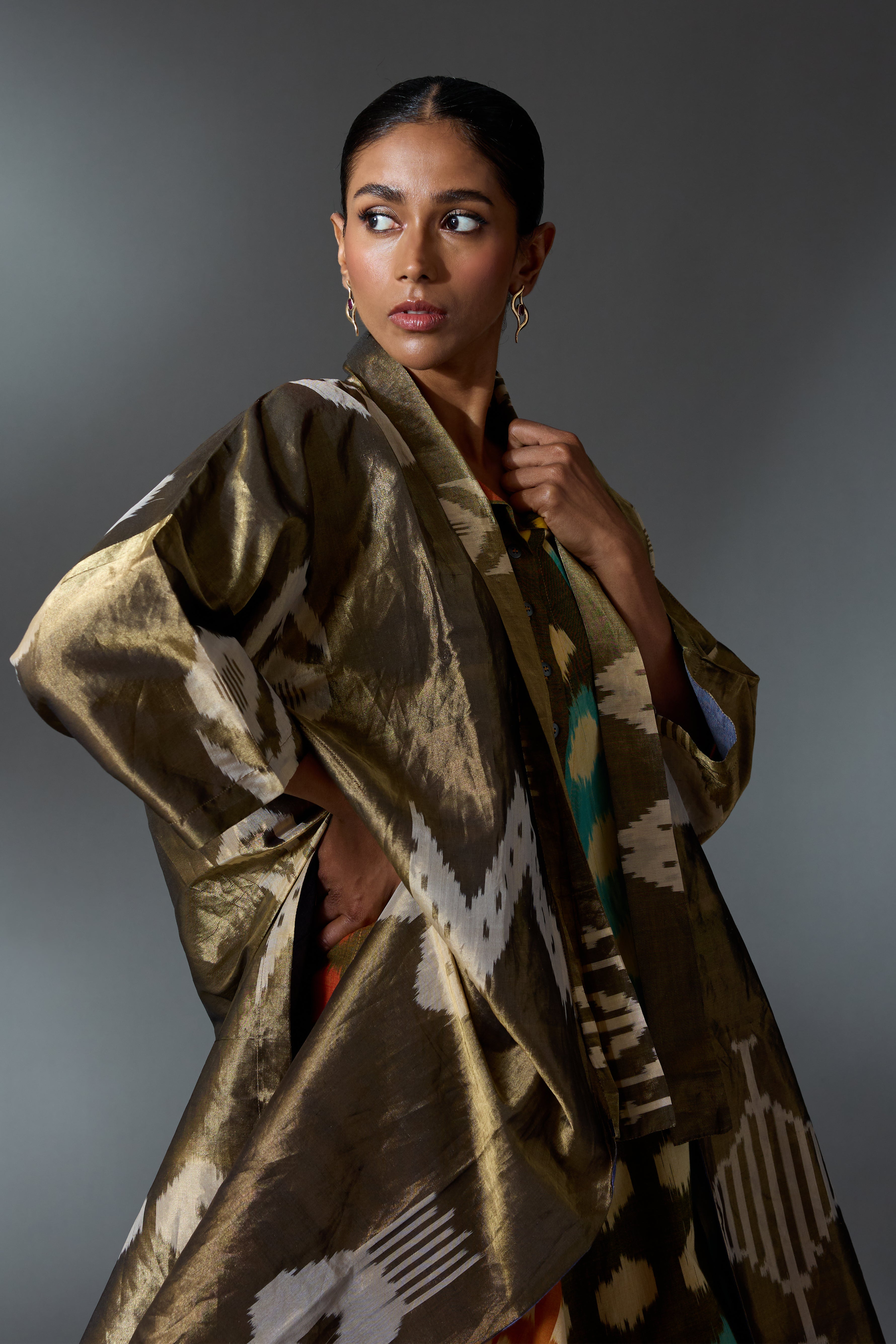 ANTIQUE LONG OVERLAY