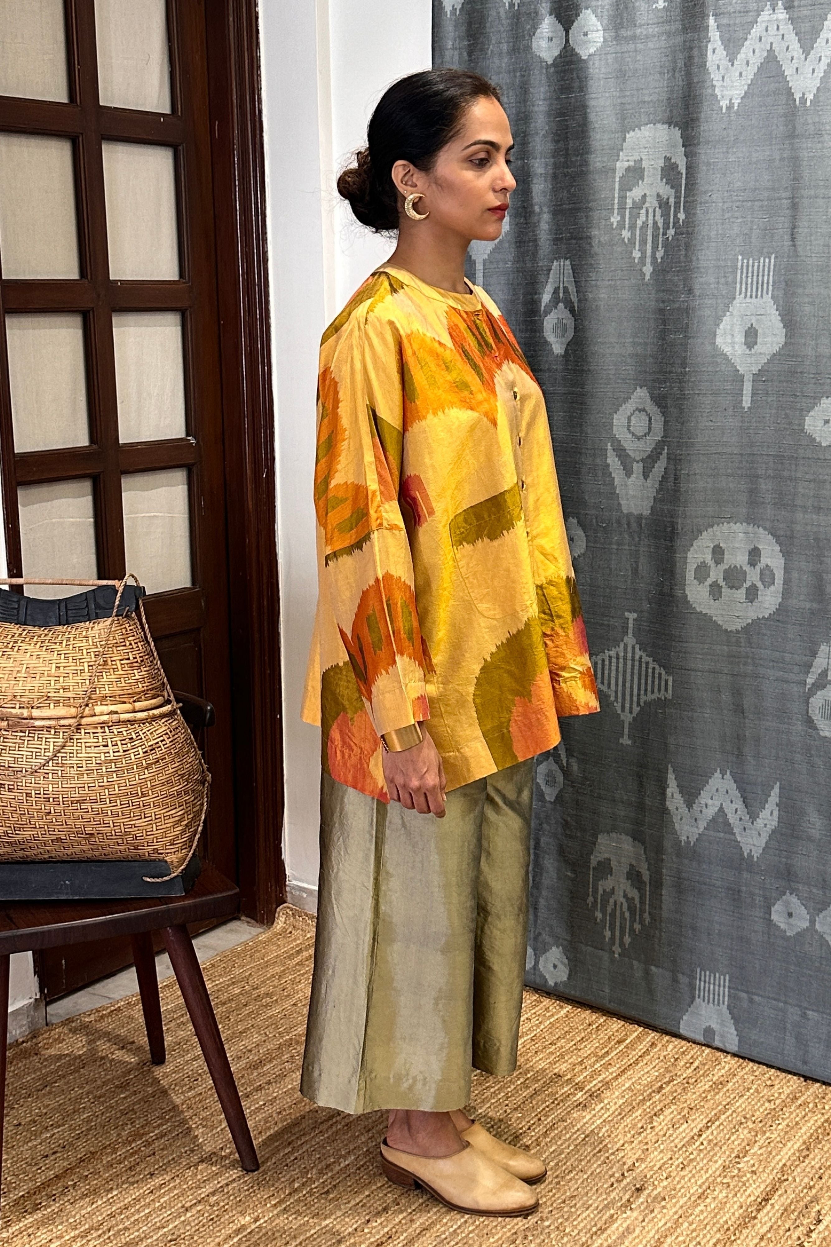 KESAR ANTIFIT TOP