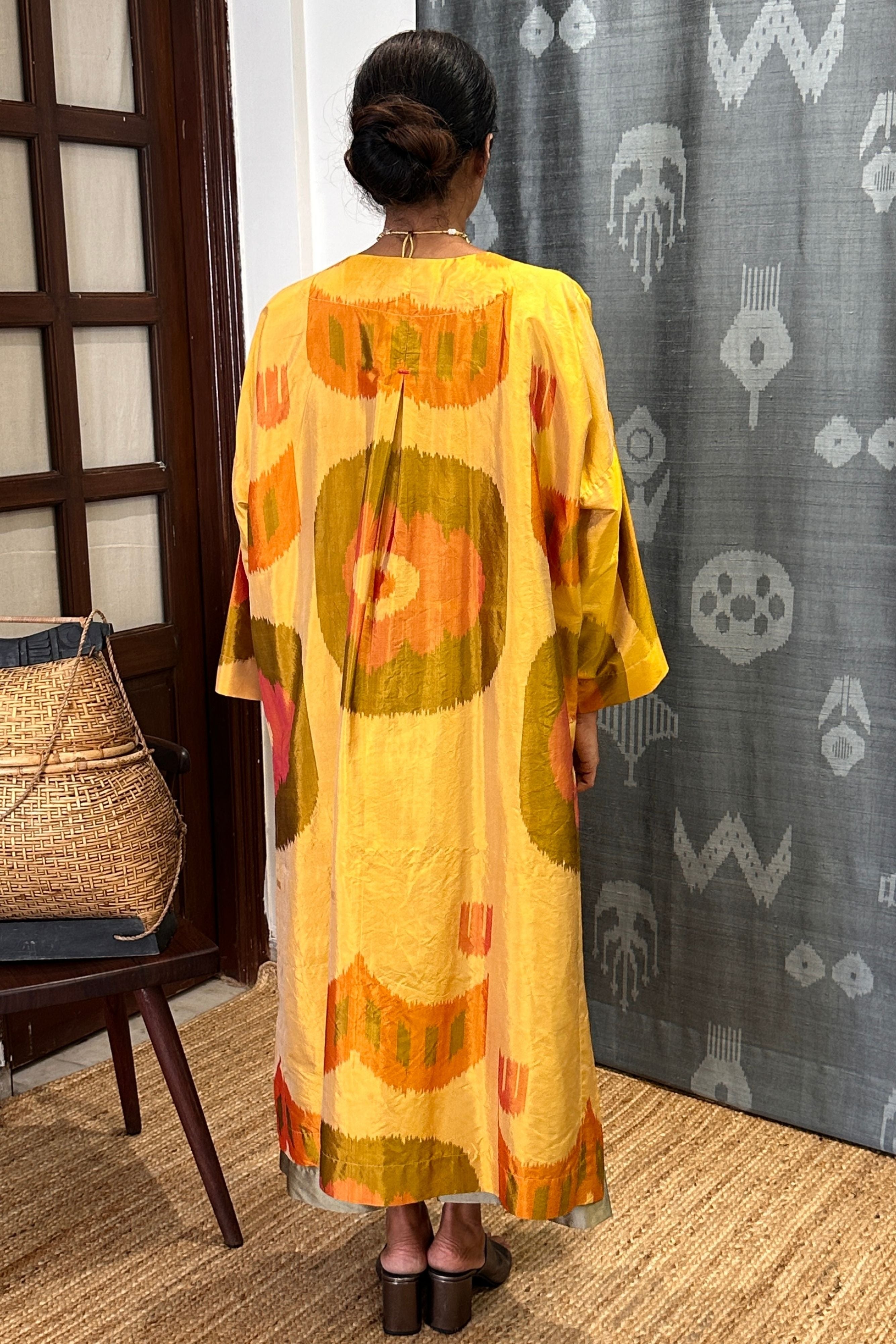 KESAR ANTIFIT KURTA