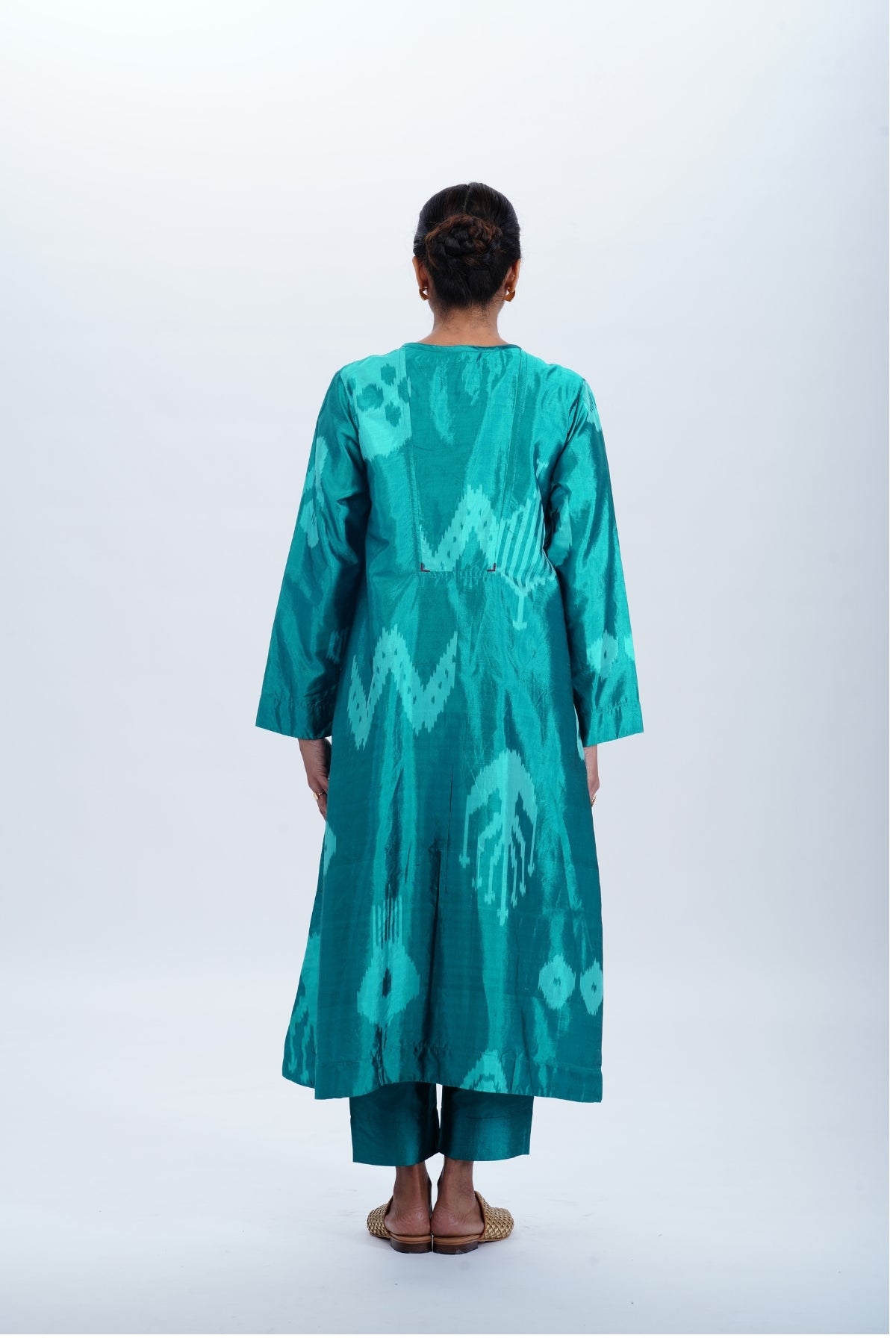 TURQUAIRE YOKE KURTA
