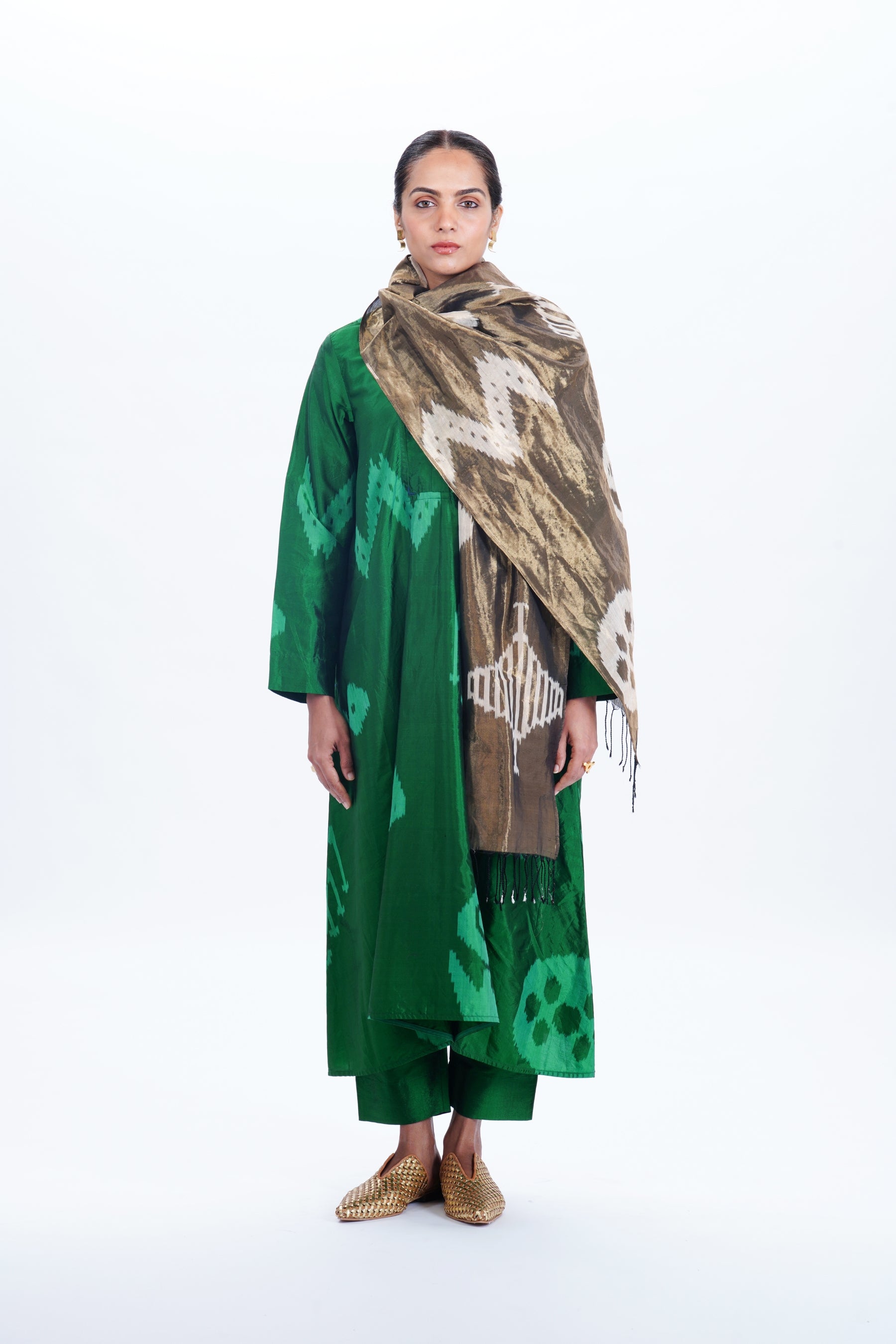 ANTIQUE STOLE CO-ORD