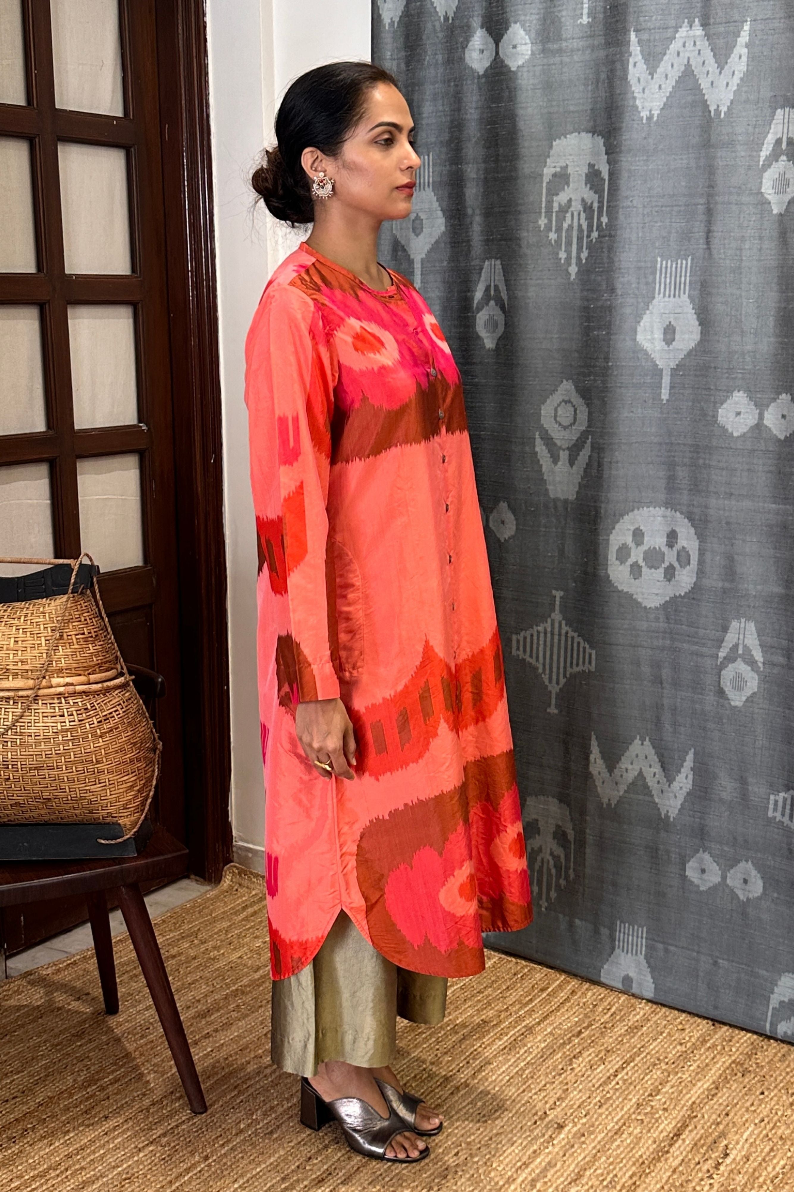 BAKHOOR TUNIC
