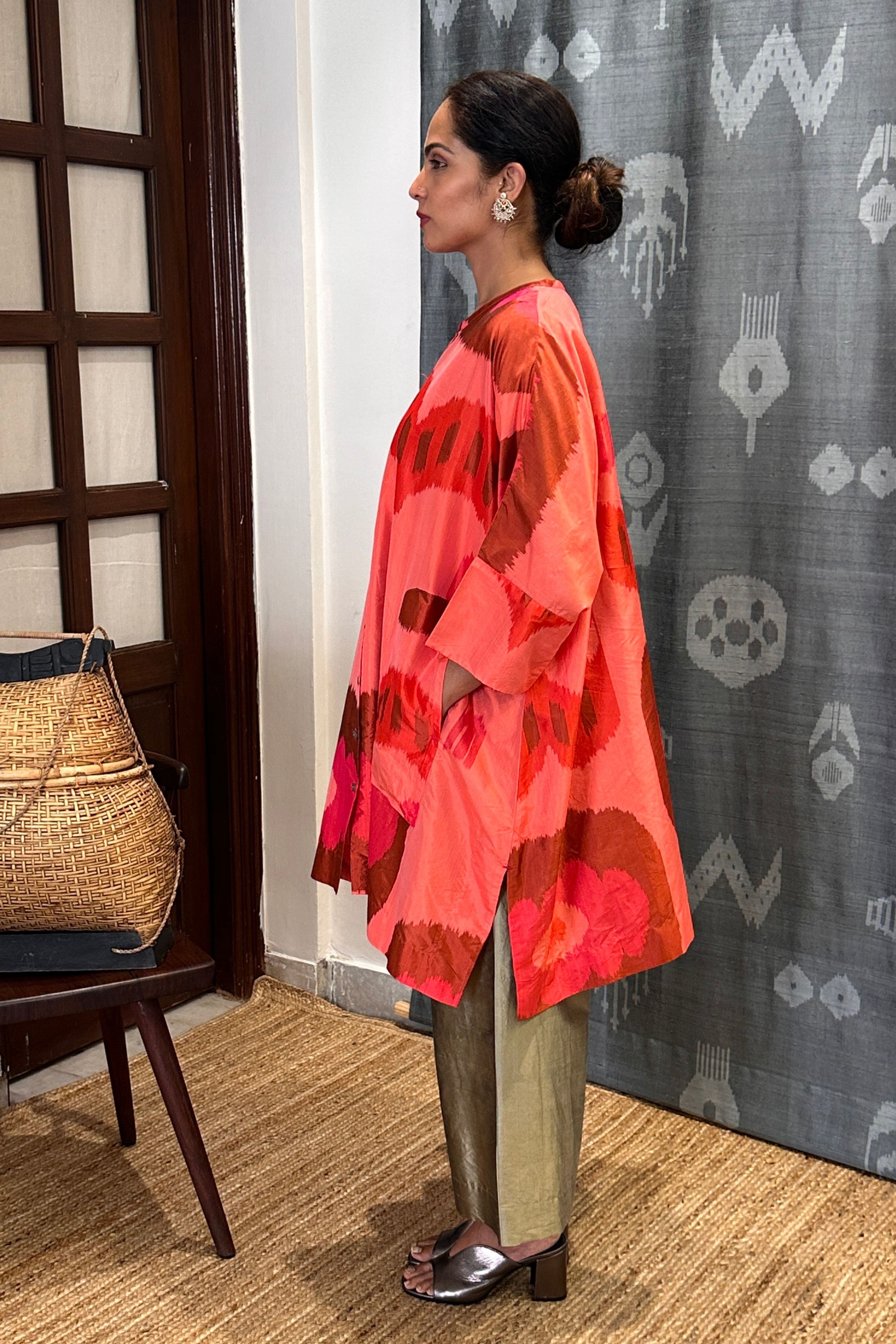 BAKHOOR ANTIFIT TUNIC