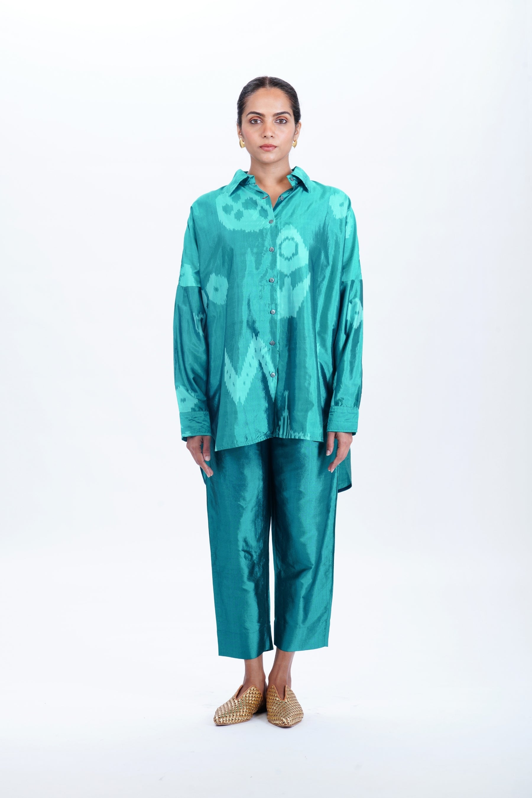 TURQUOISE RELAXED SHIRT