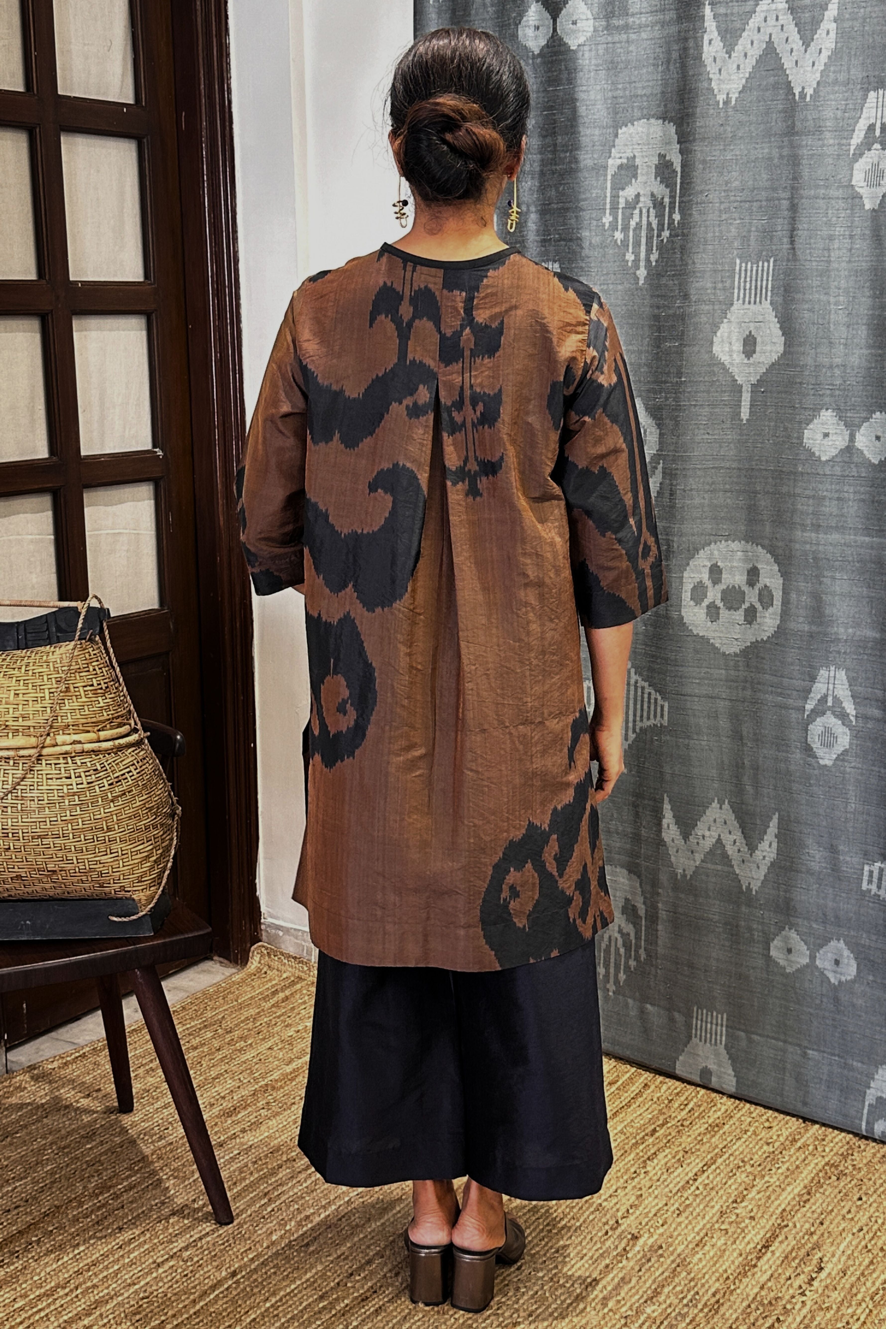 MUSHK BUTTON TUNIC