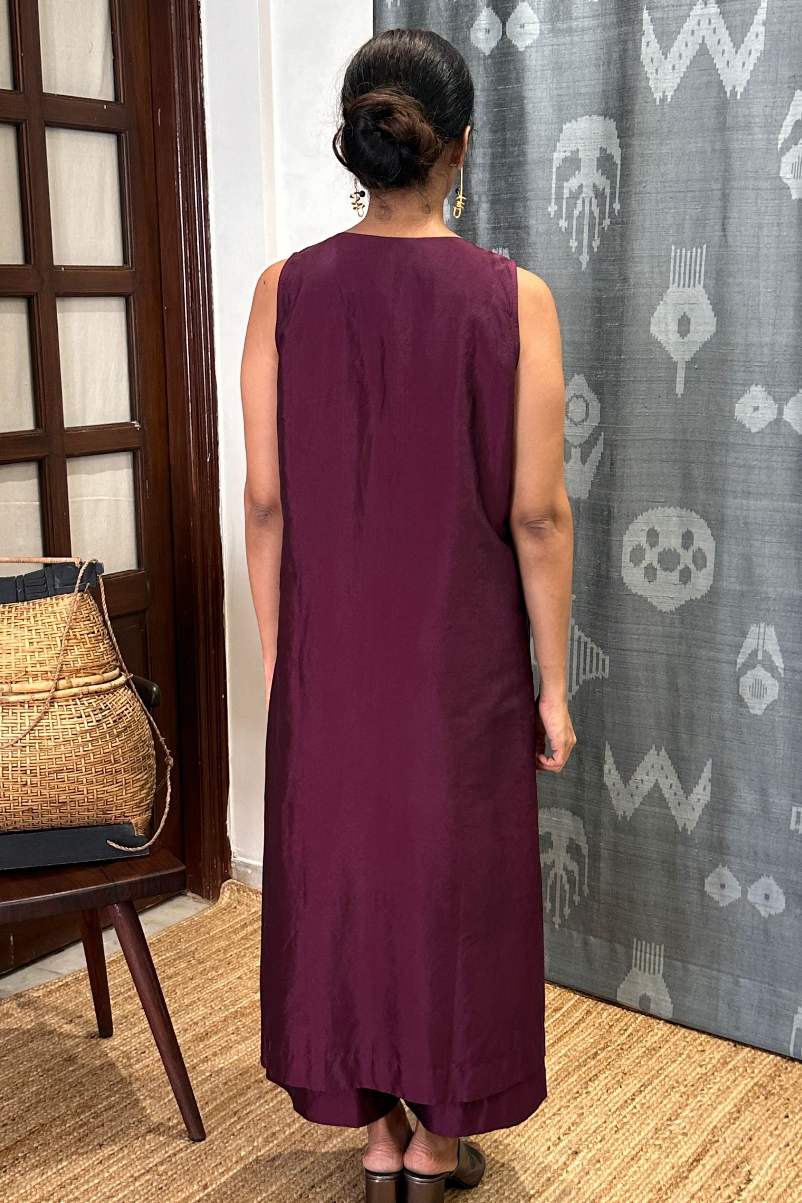 FIR SLEVELESS DRESS