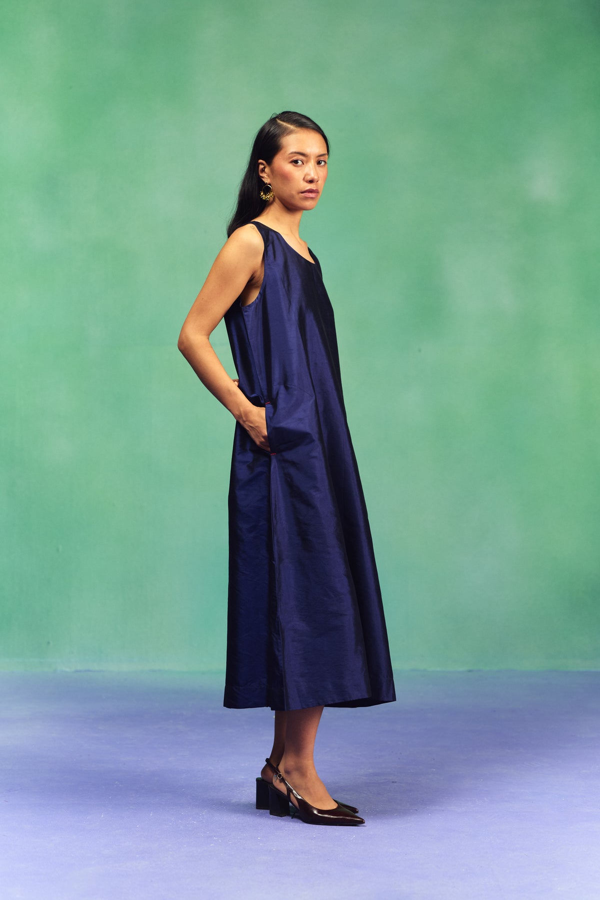 ALLURE SLEVELESS DRESS