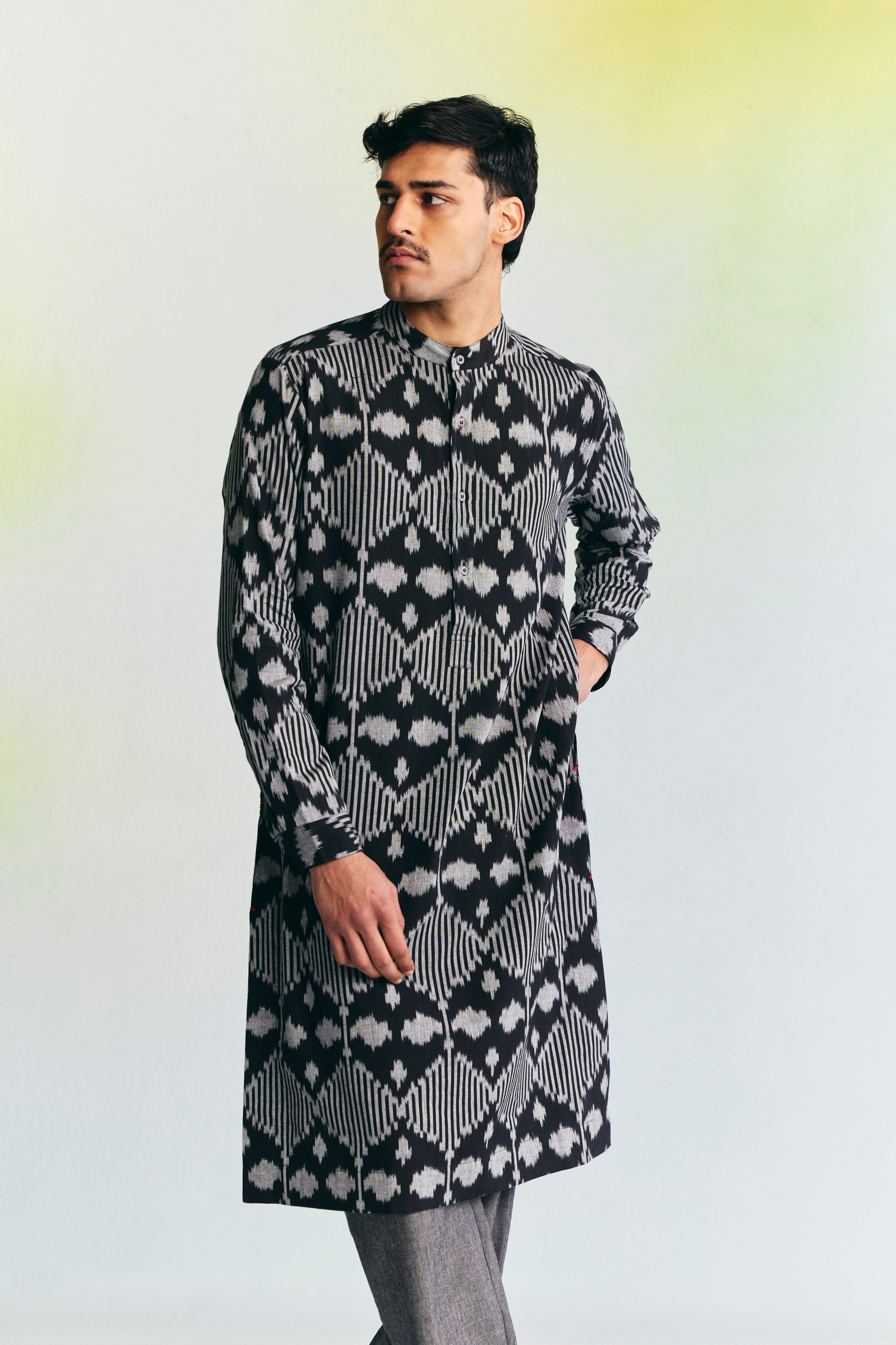 STATIC SLIM FIT KURTA