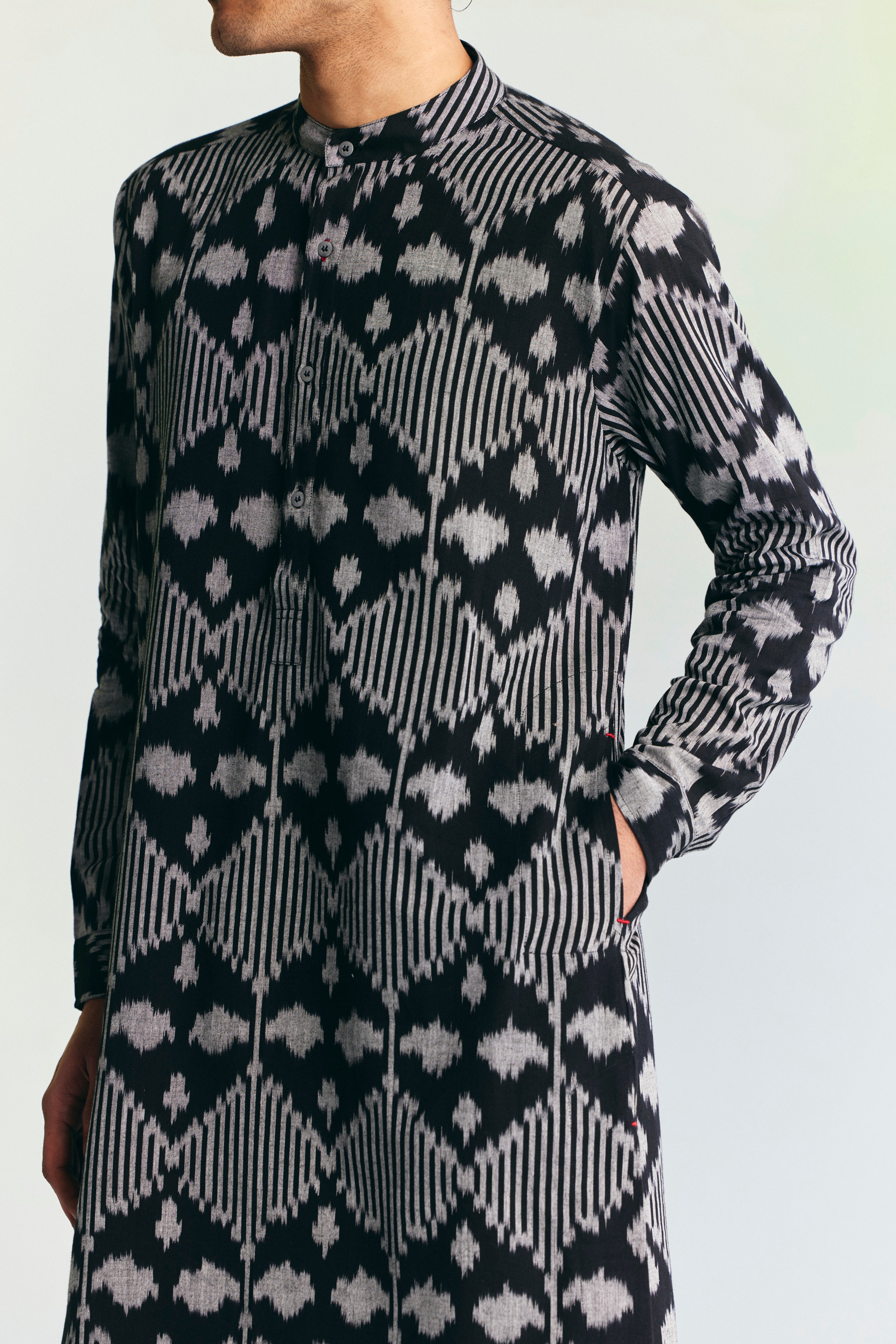 STATIC SLIM FIT KURTA