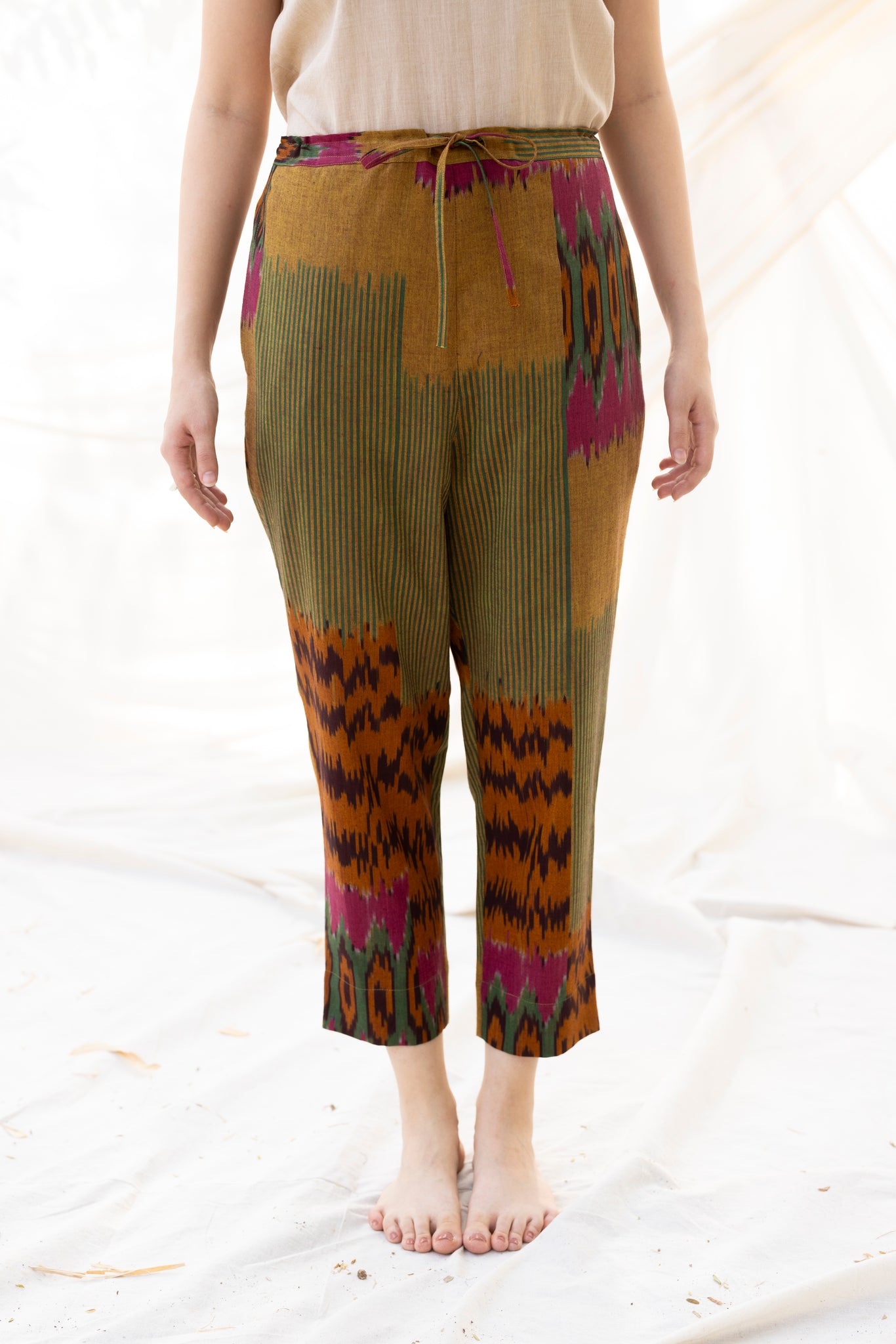 LAYA STRAIGHT PANTS