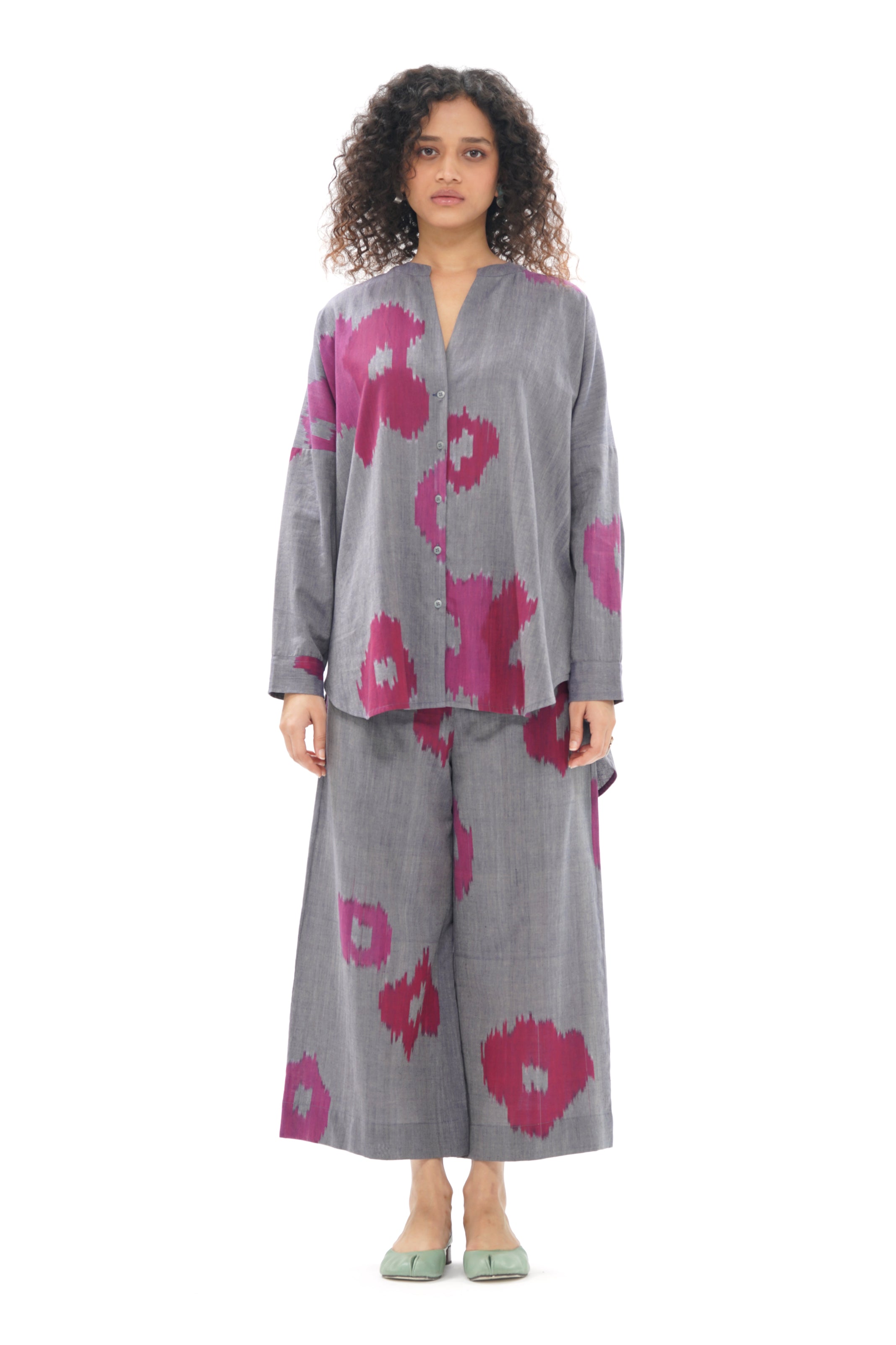 UME RELAXED SHIRT