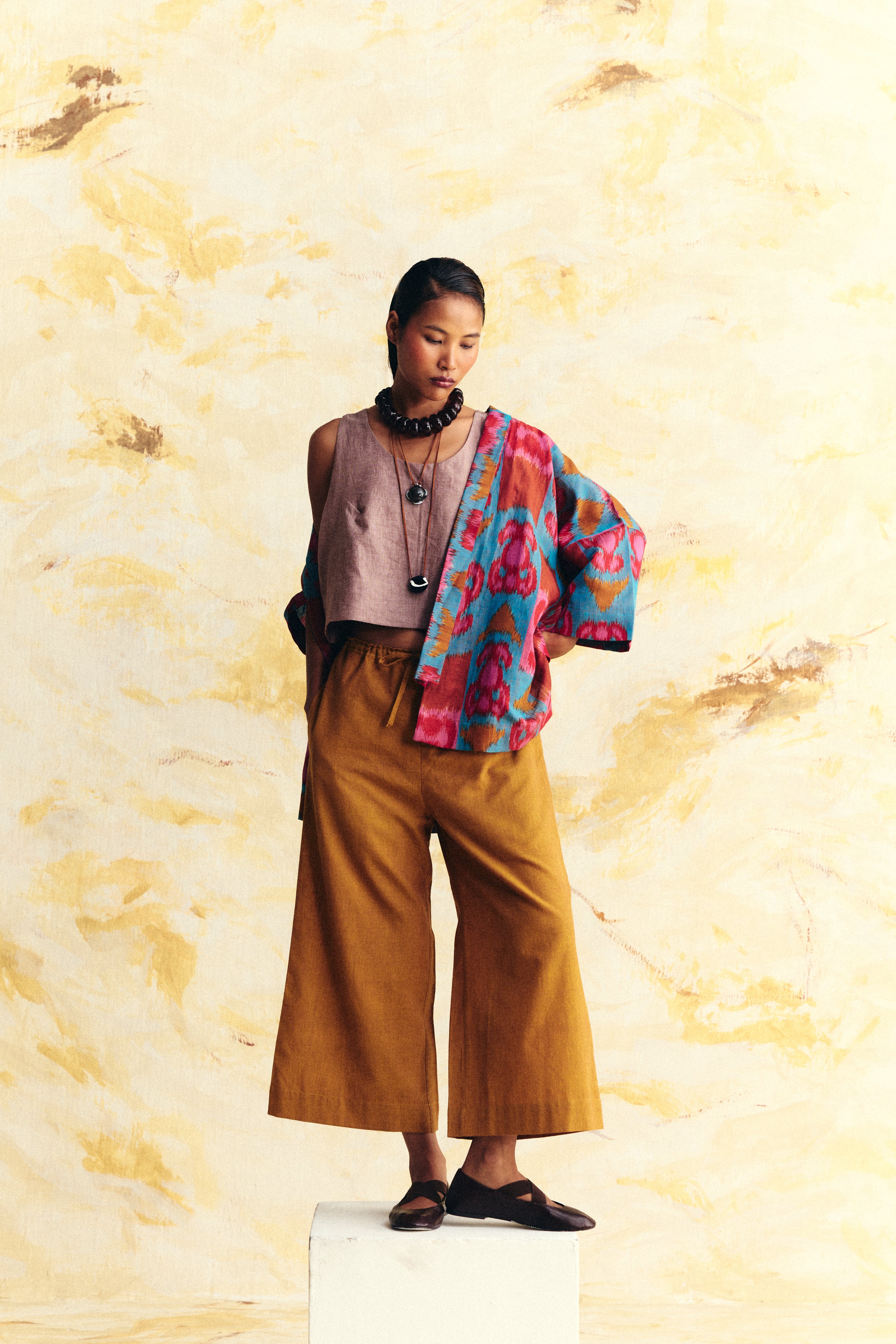 INERTIA LINEN KIMONO