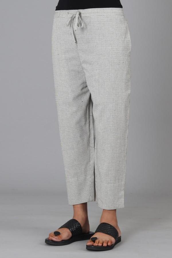 White Black Doria Capri Trouser