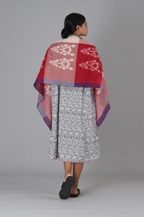 Red & Tea Flower Stole