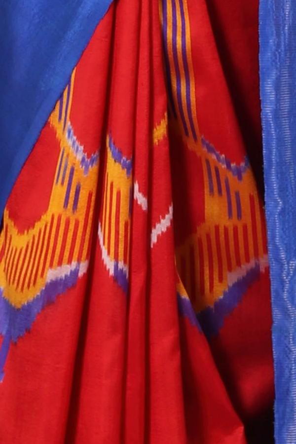 Red Big Oval Silk Saree