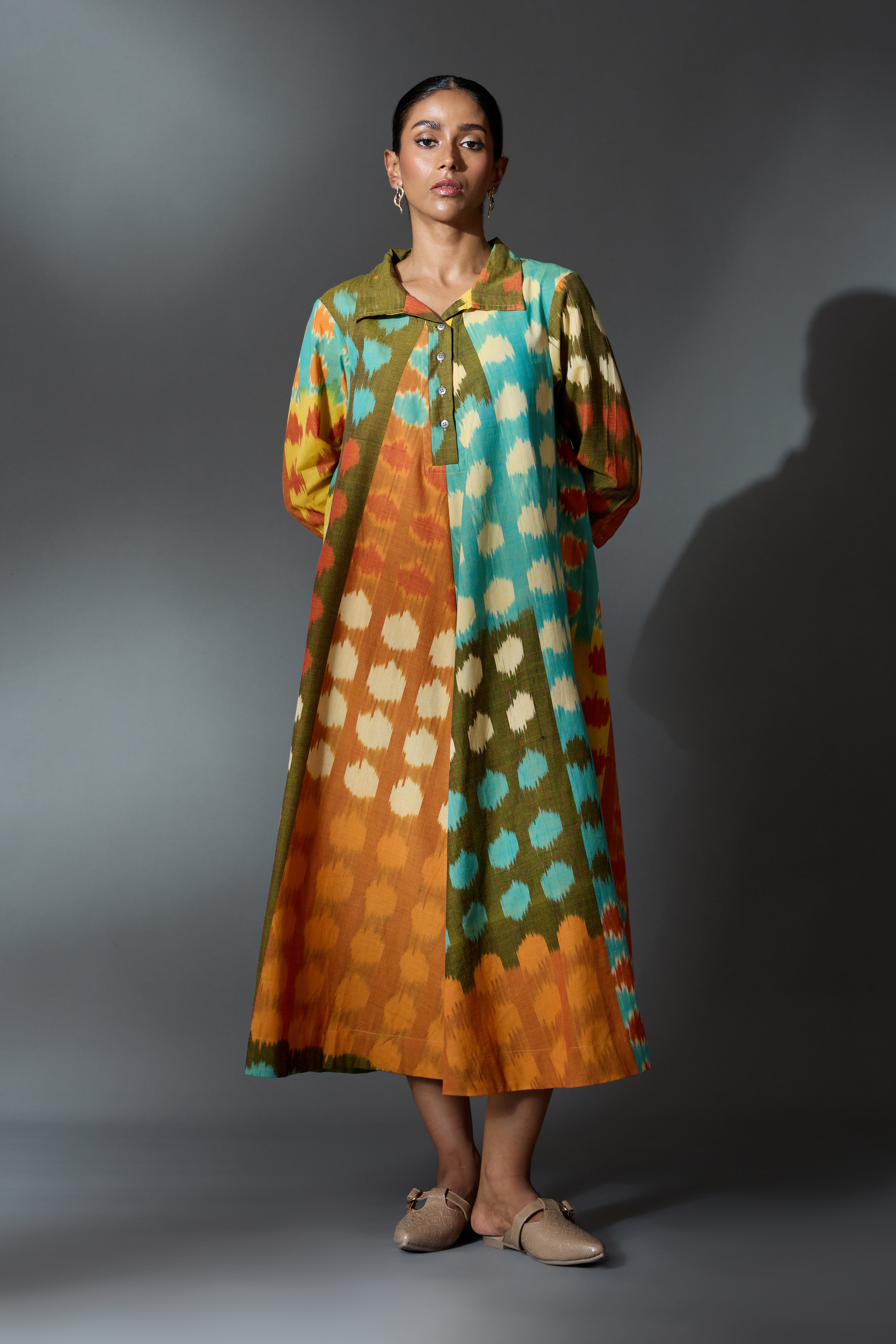 TUNE COLLARED MAXI