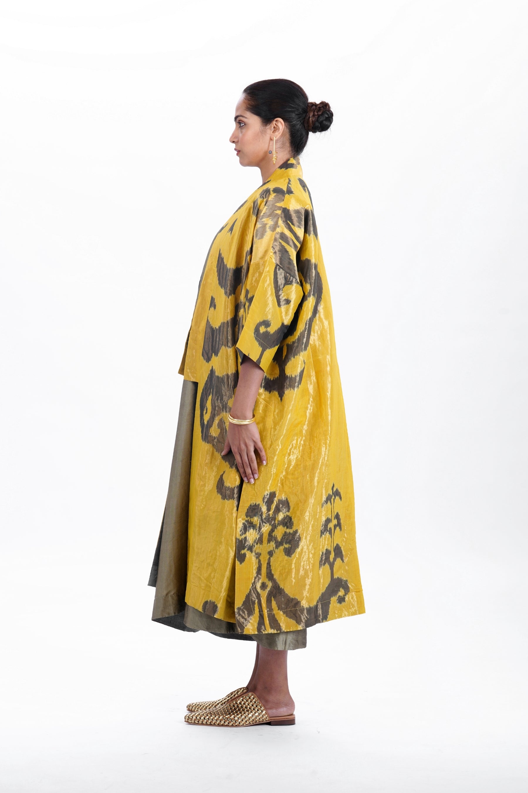 ATTAR ANTIFIT OVERLAY CO-ORD