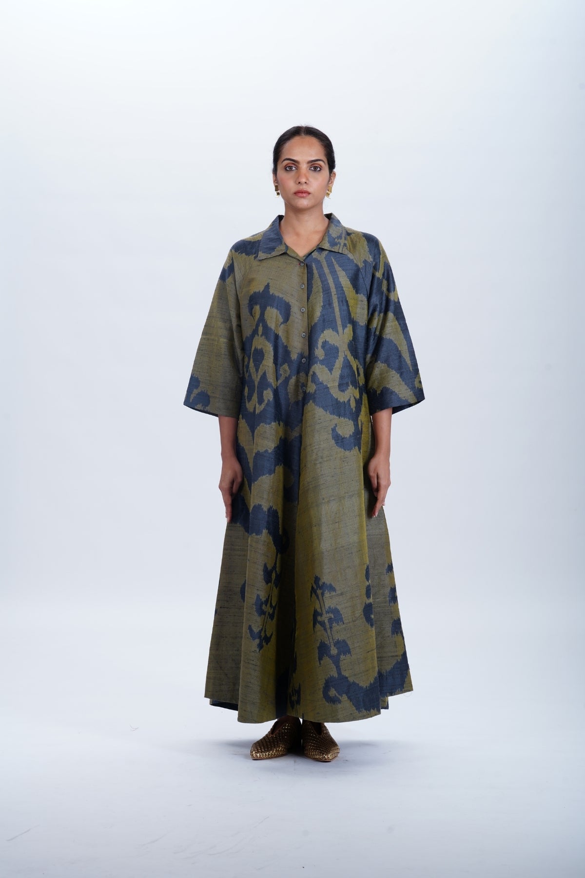 HINA ANTIFIT COLLARED MAXI