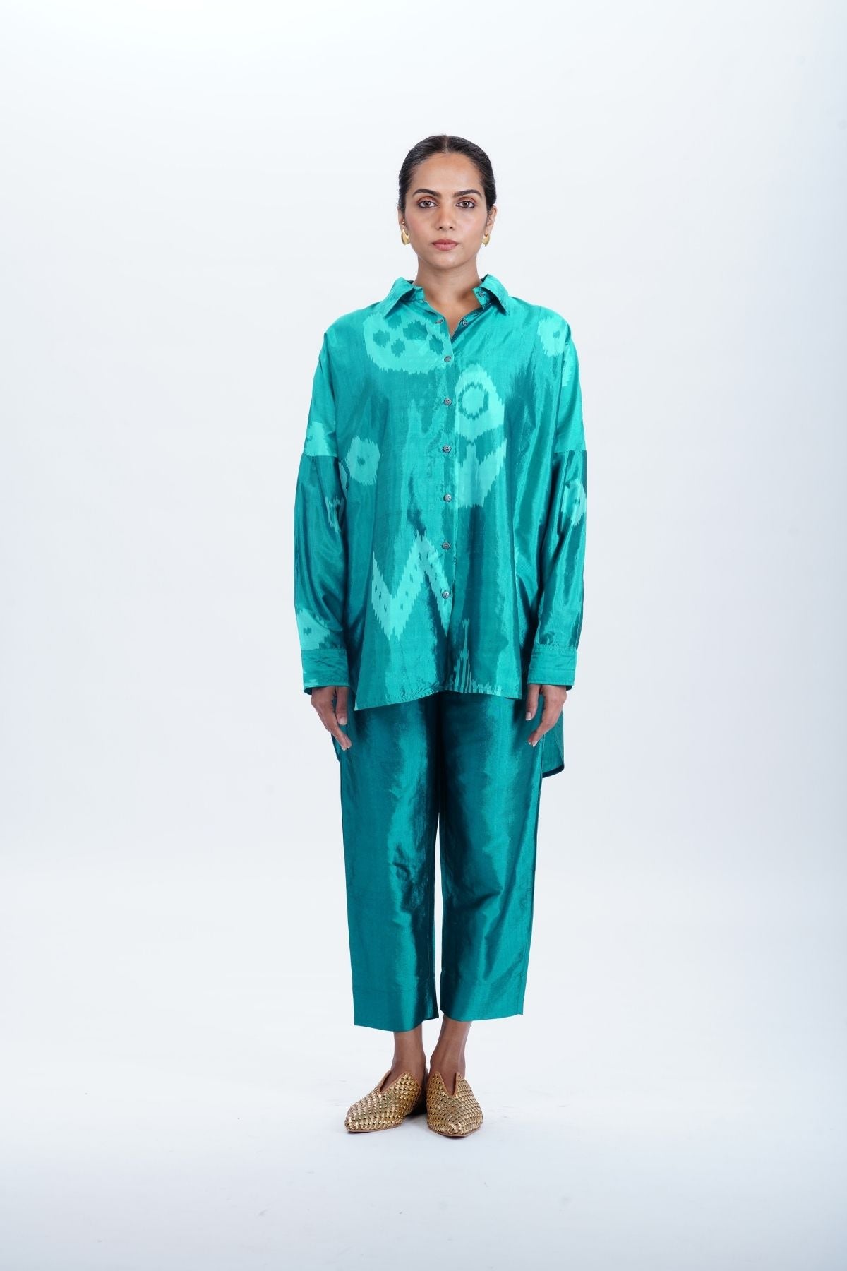 TURQUOISE RELAXED SHIRT