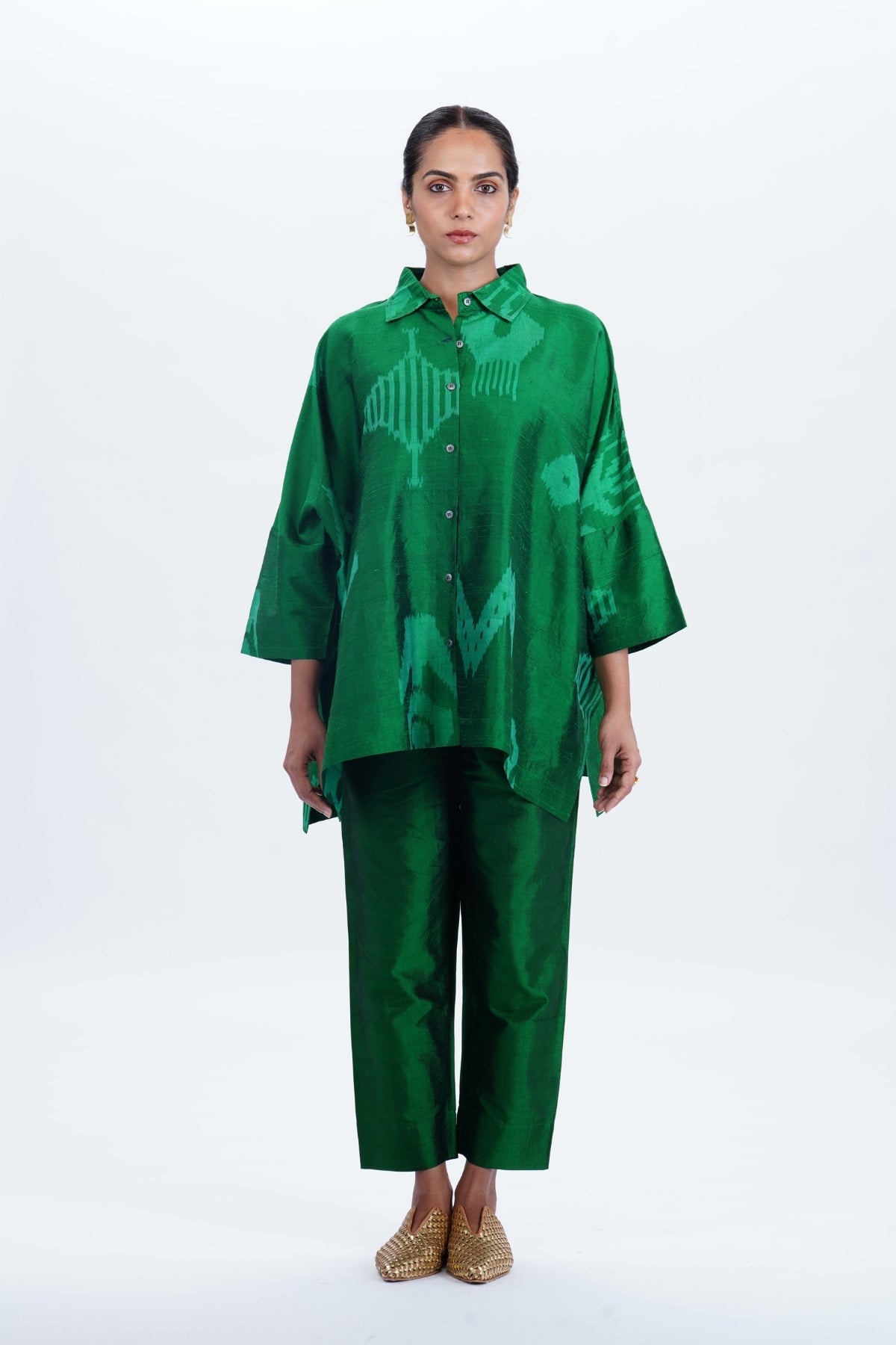 EMERALD ANTIFIT SHIRT