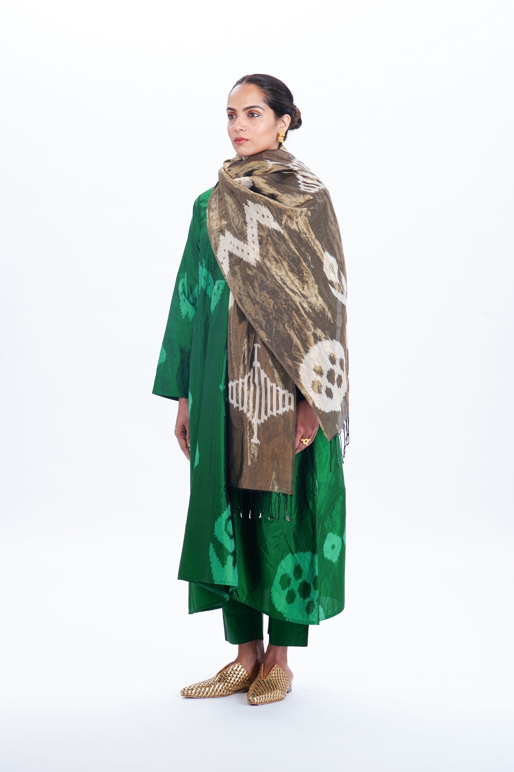 ANTIQUE STOLE CO-ORD