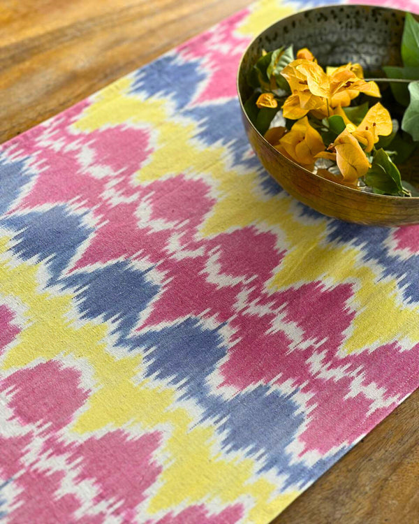 COAST TABLE RUNNER