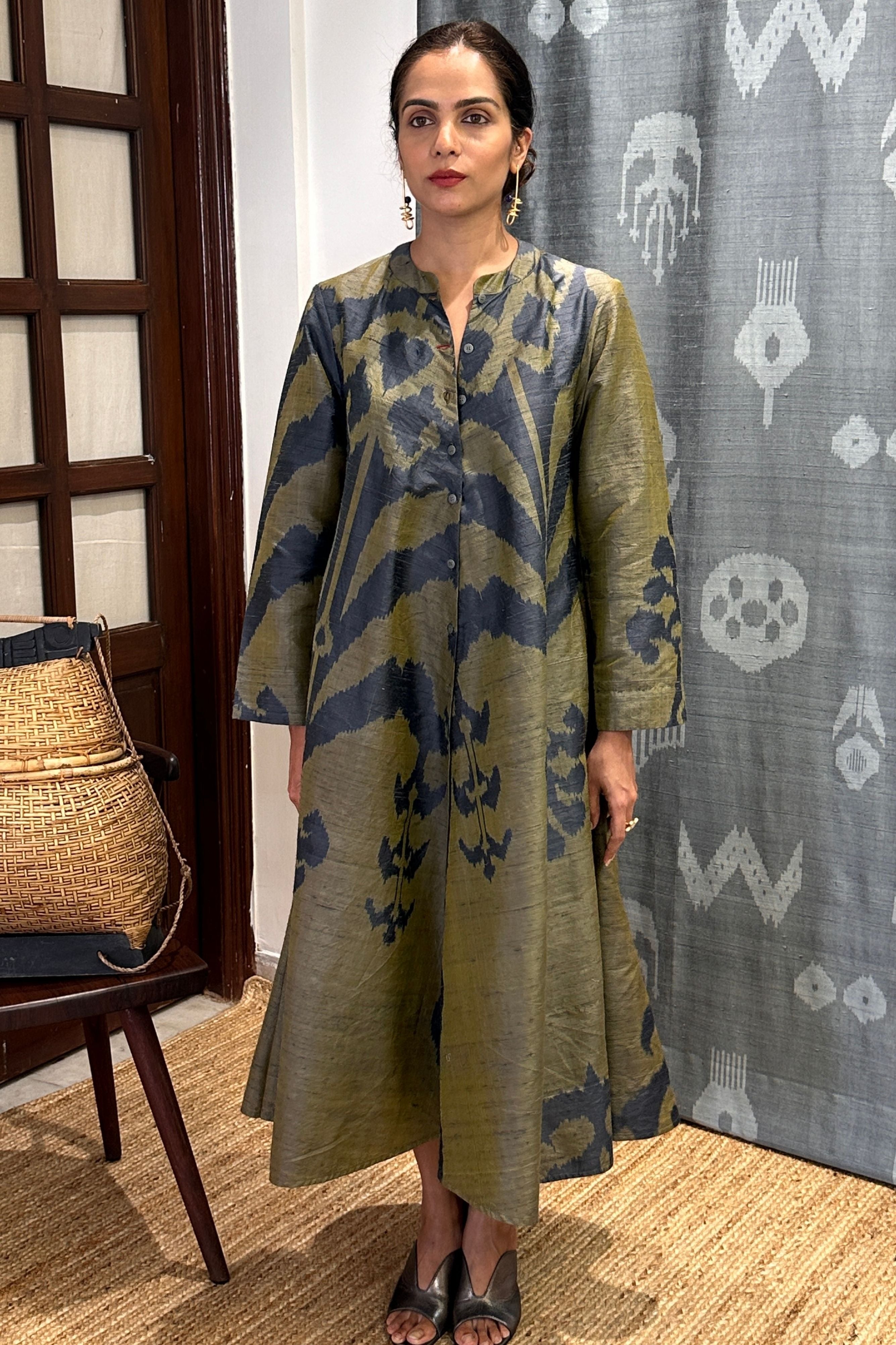 HINA BIAS BUTTON DRESS