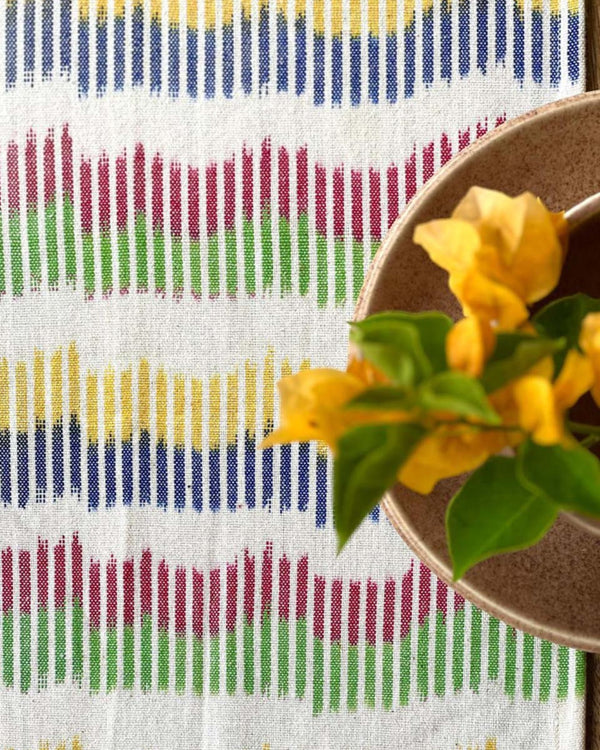 SPARKLE TABLE RUNNER