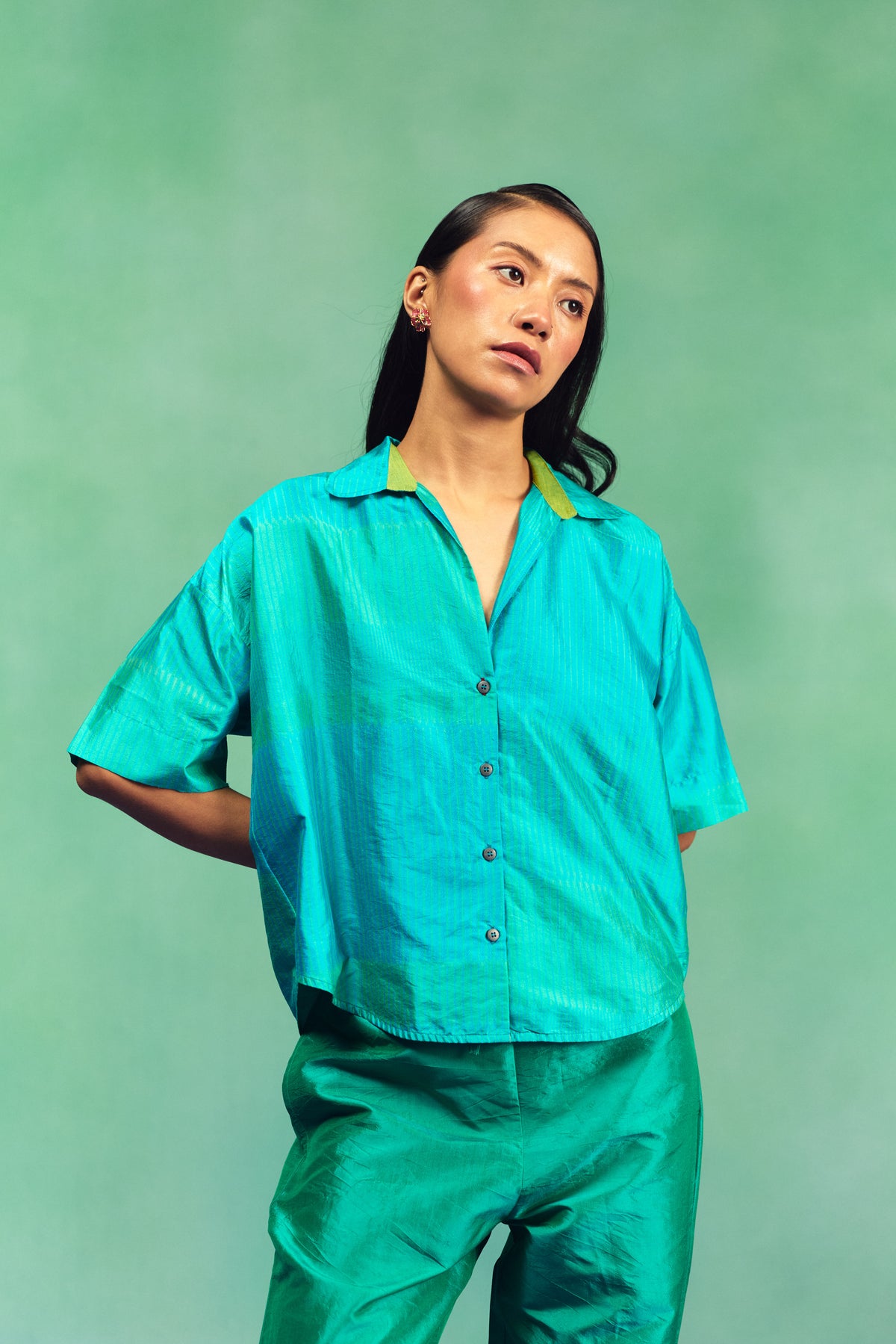 AKASA CROP SHIRT CO-ORD