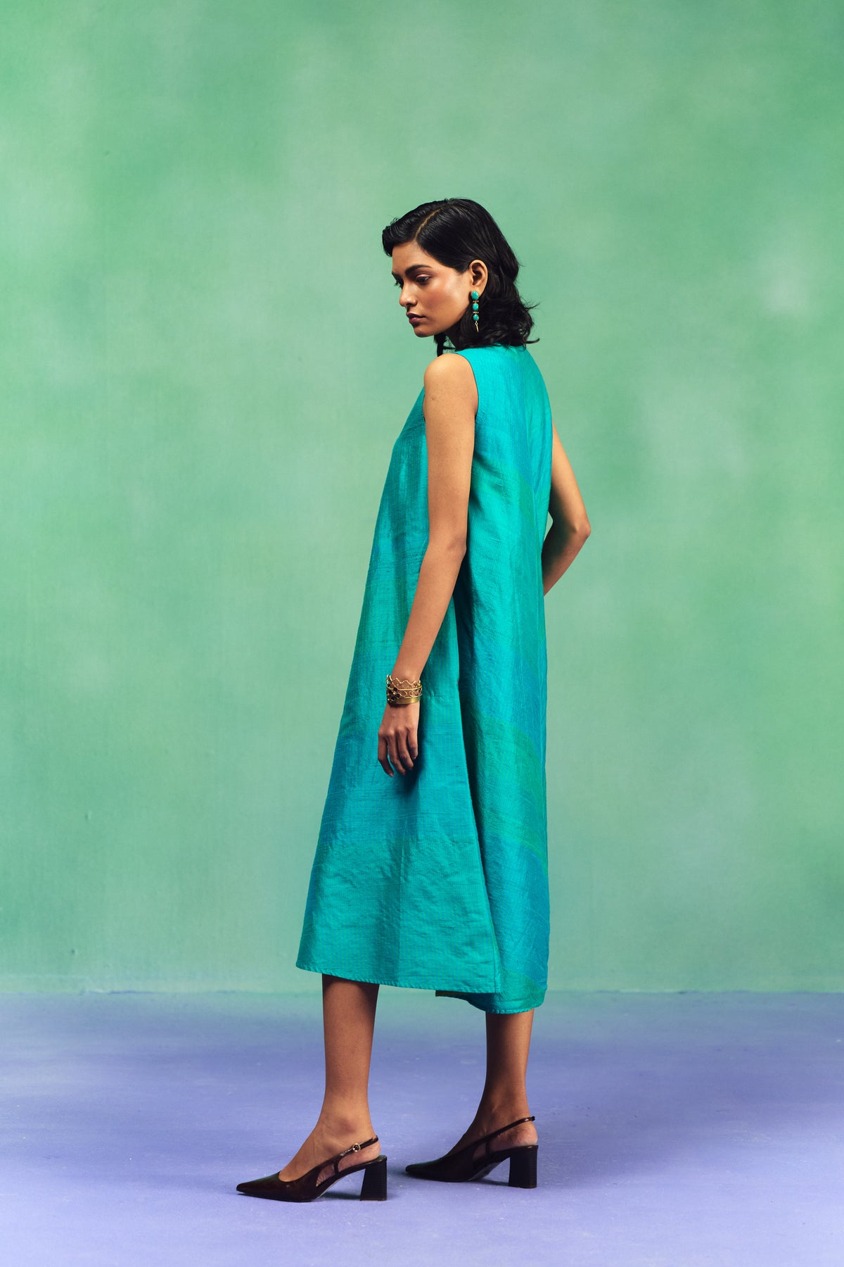 AKASA SLEEVLESS BIAS DRESS