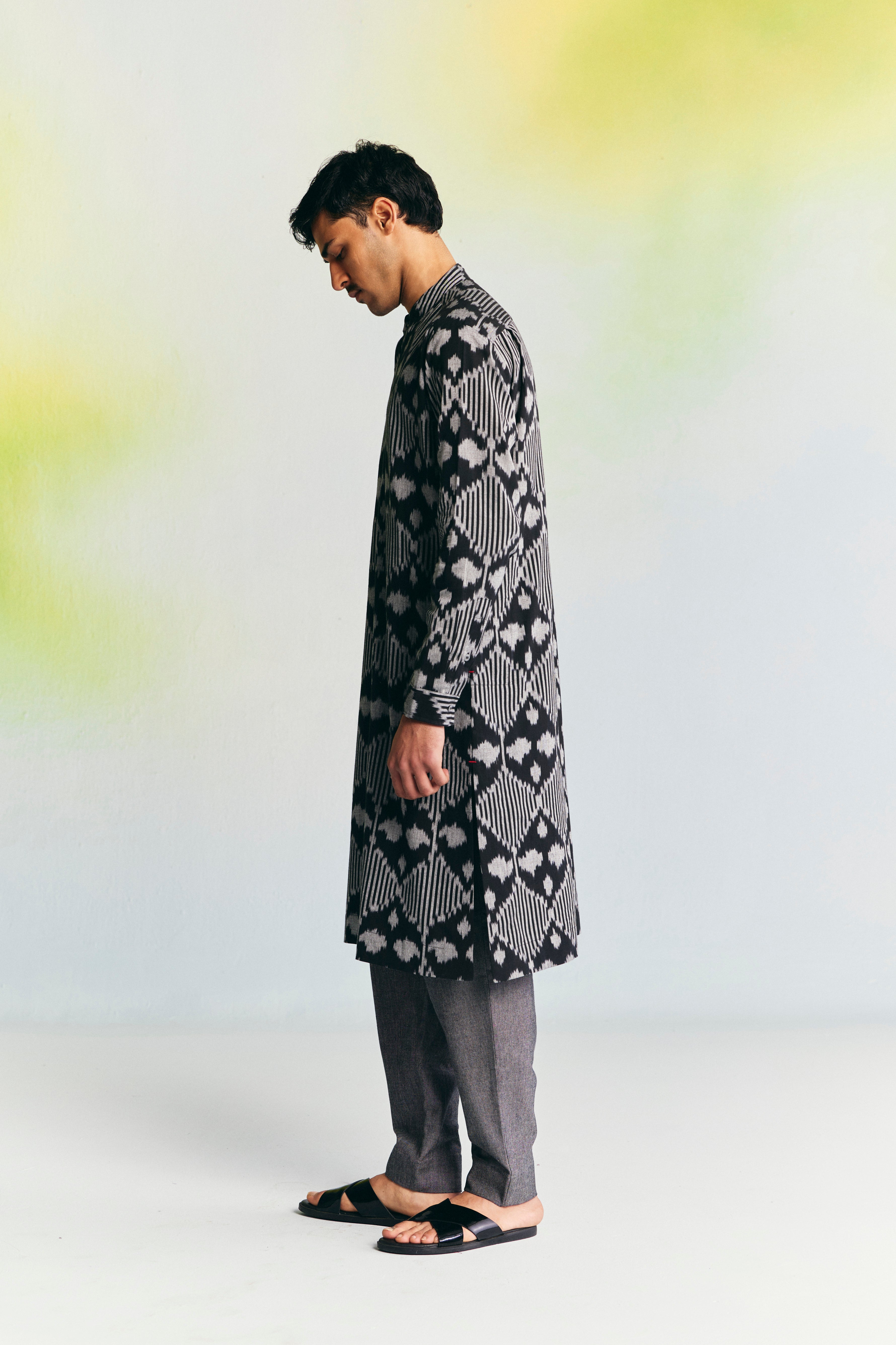 STATIC SLIM FIT KURTA
