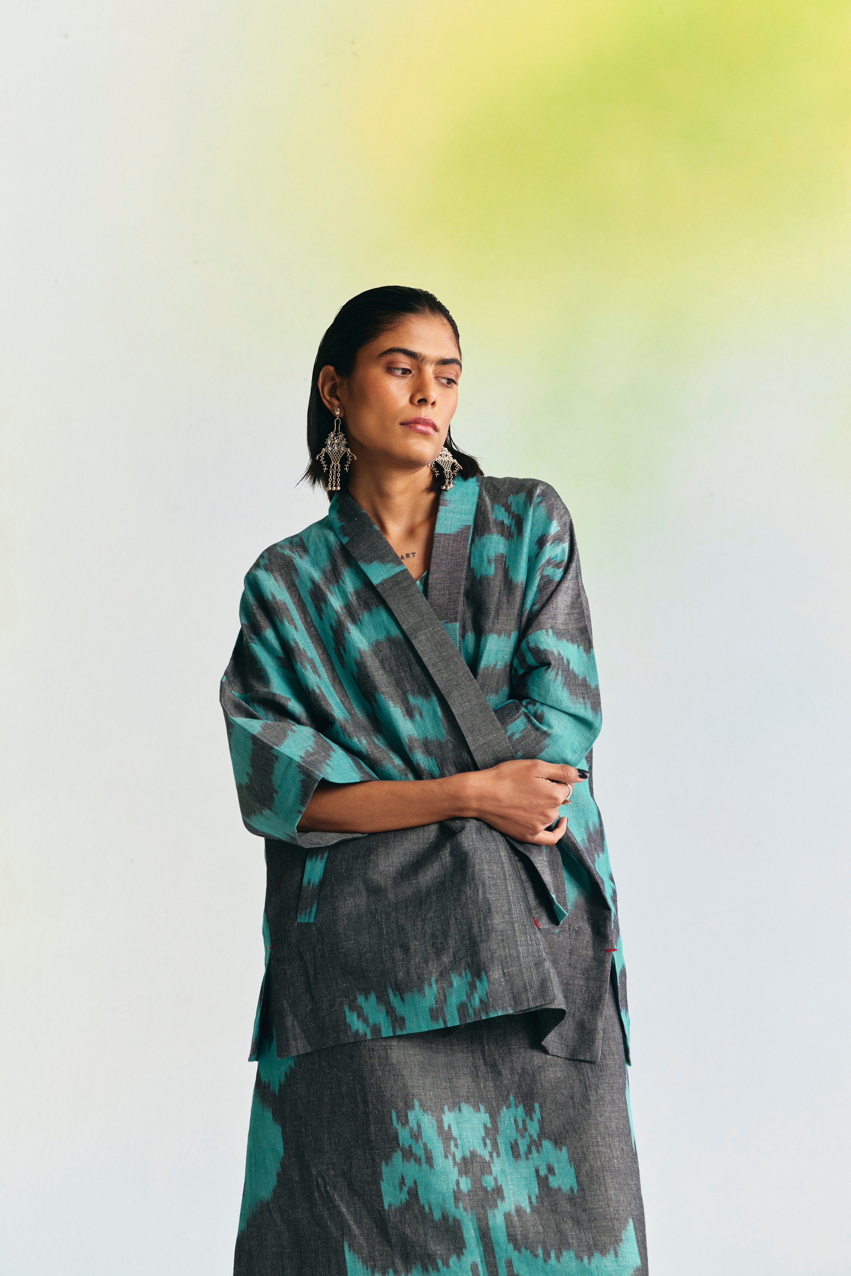 GRISAILLE LINEN KIMONO