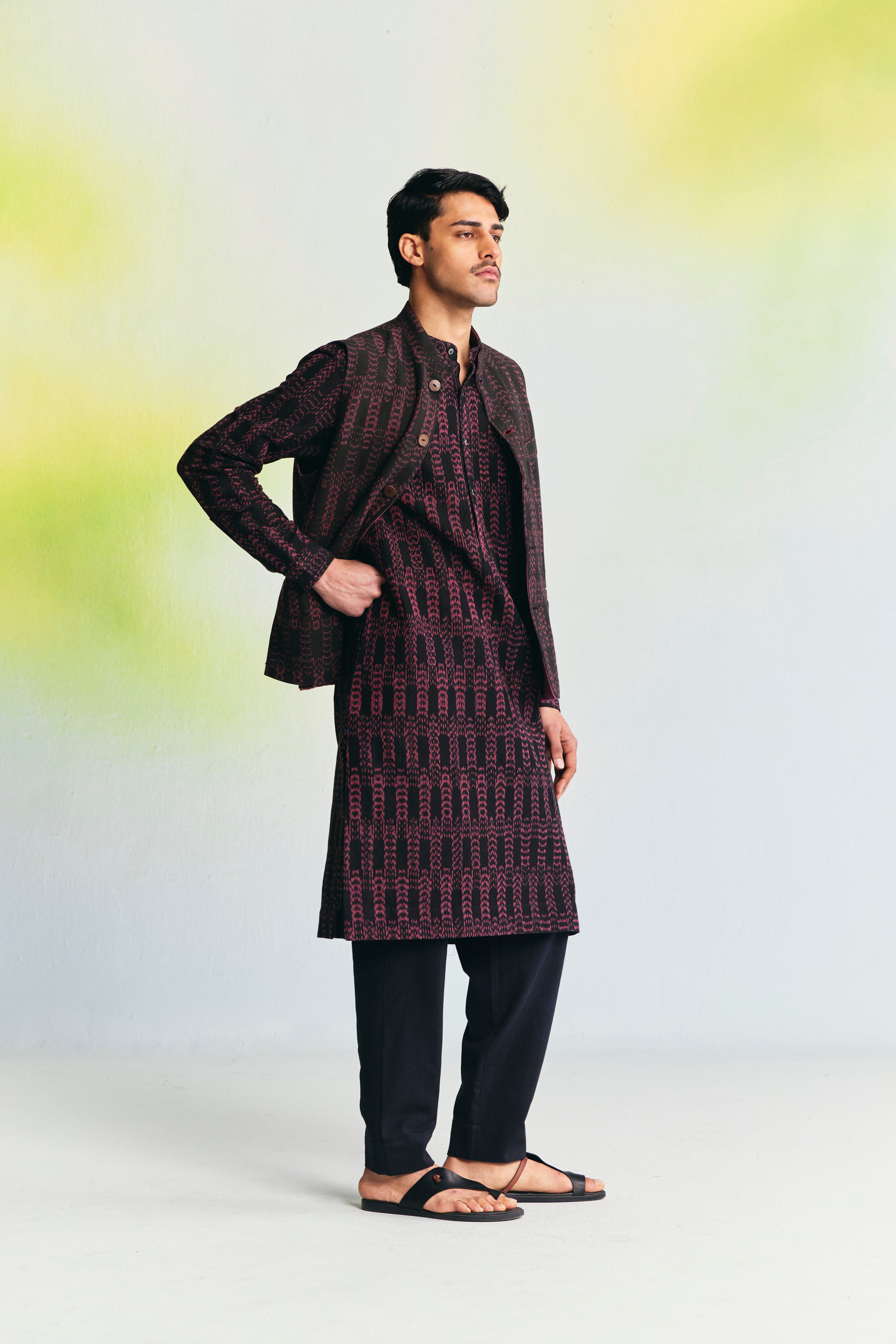 MIRAGE BAND-COLLAR WAIST COAT