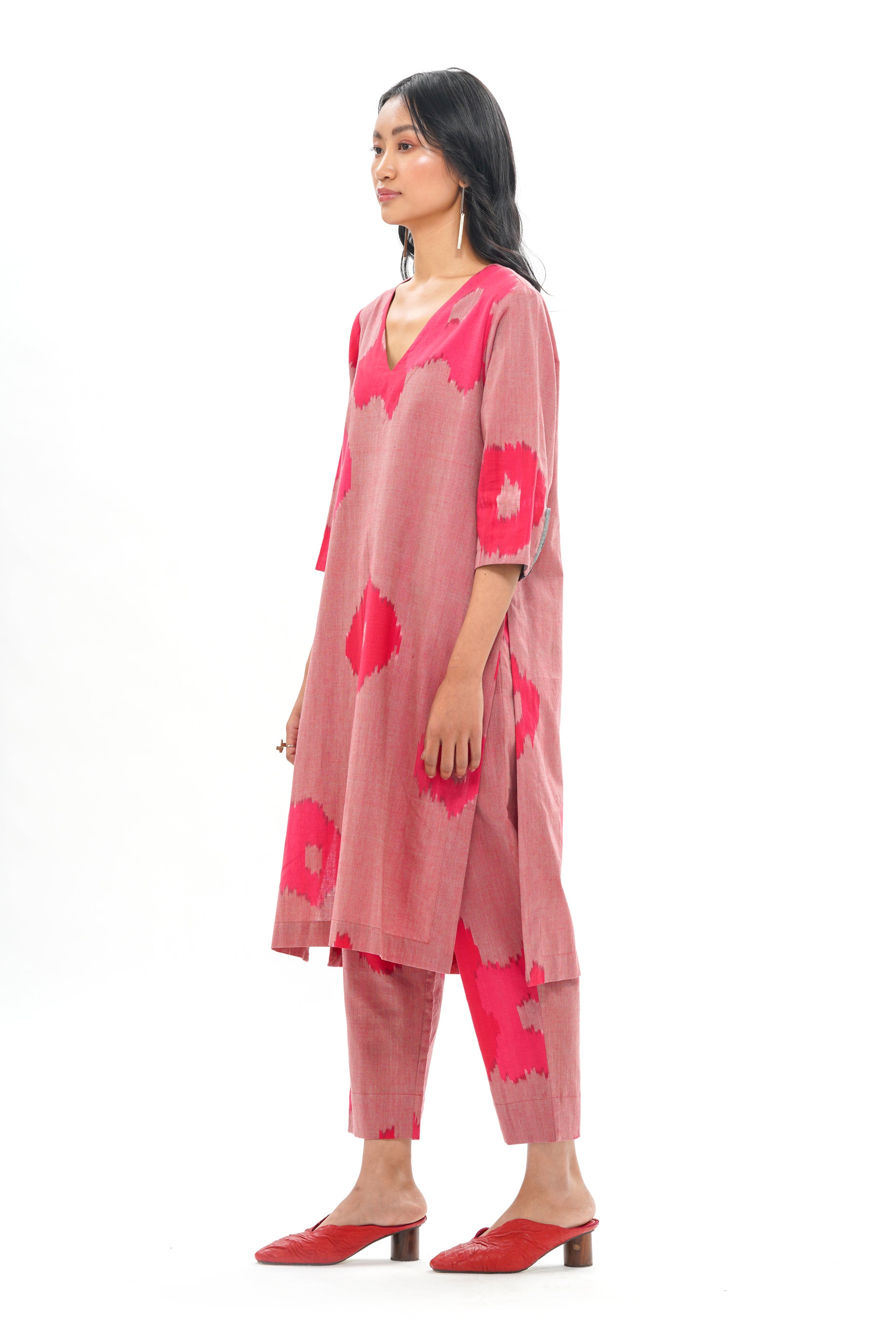 SAKURA KURTA