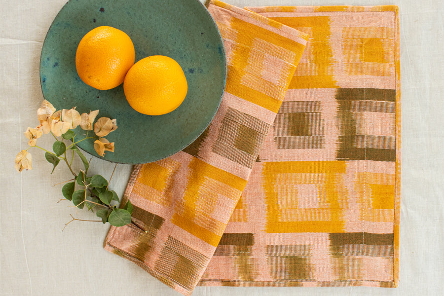 TANGERINE PLACEMATS (SET OF 4)