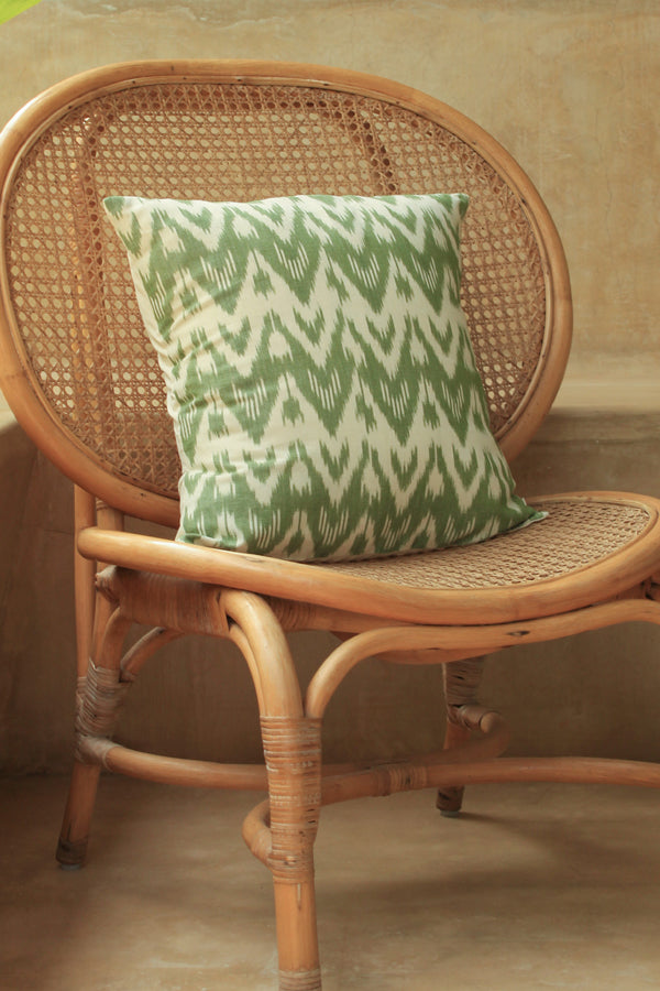 GREEN LAWN CUSHION COVER