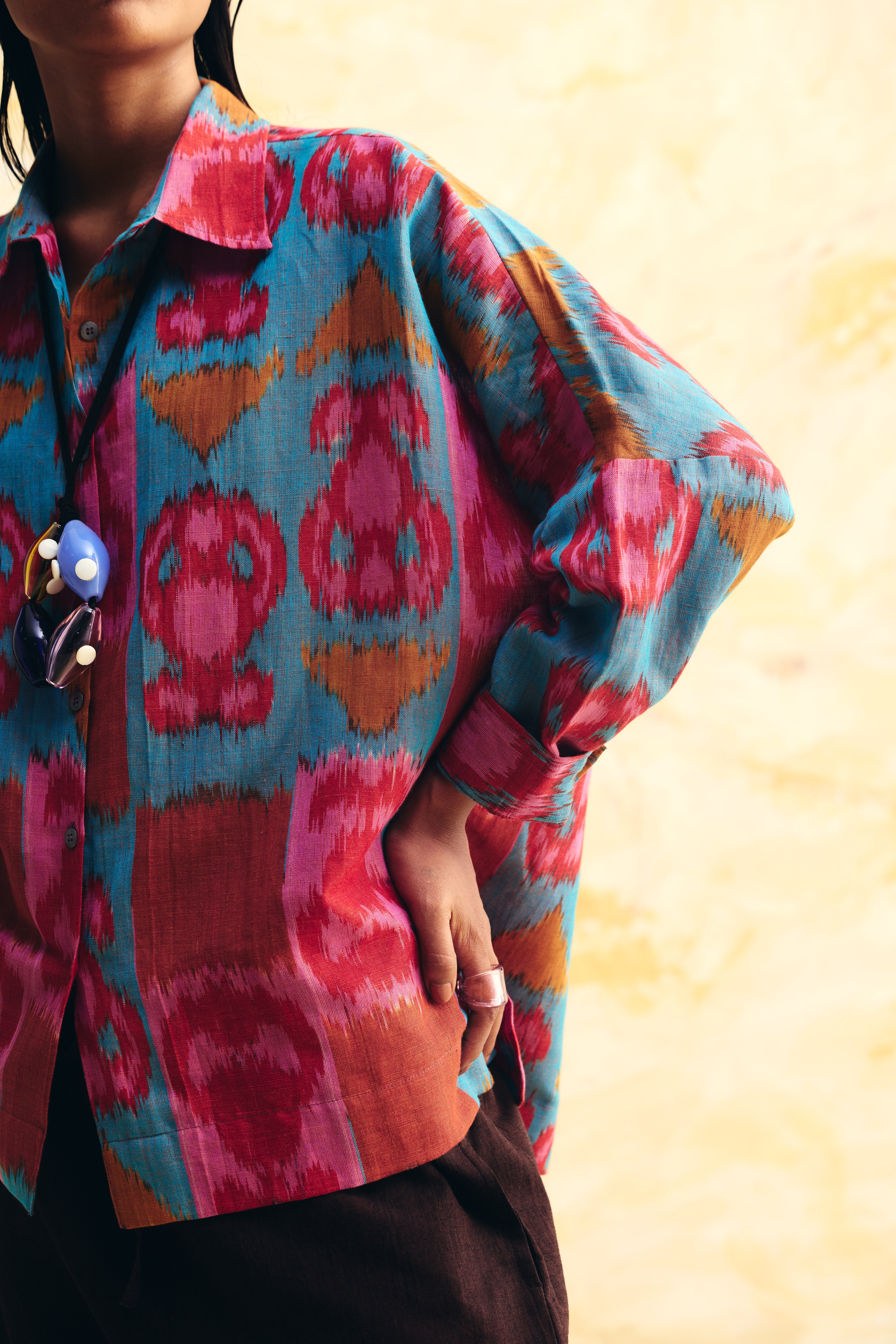 INERTIA LINEN RELAXED SHIRT