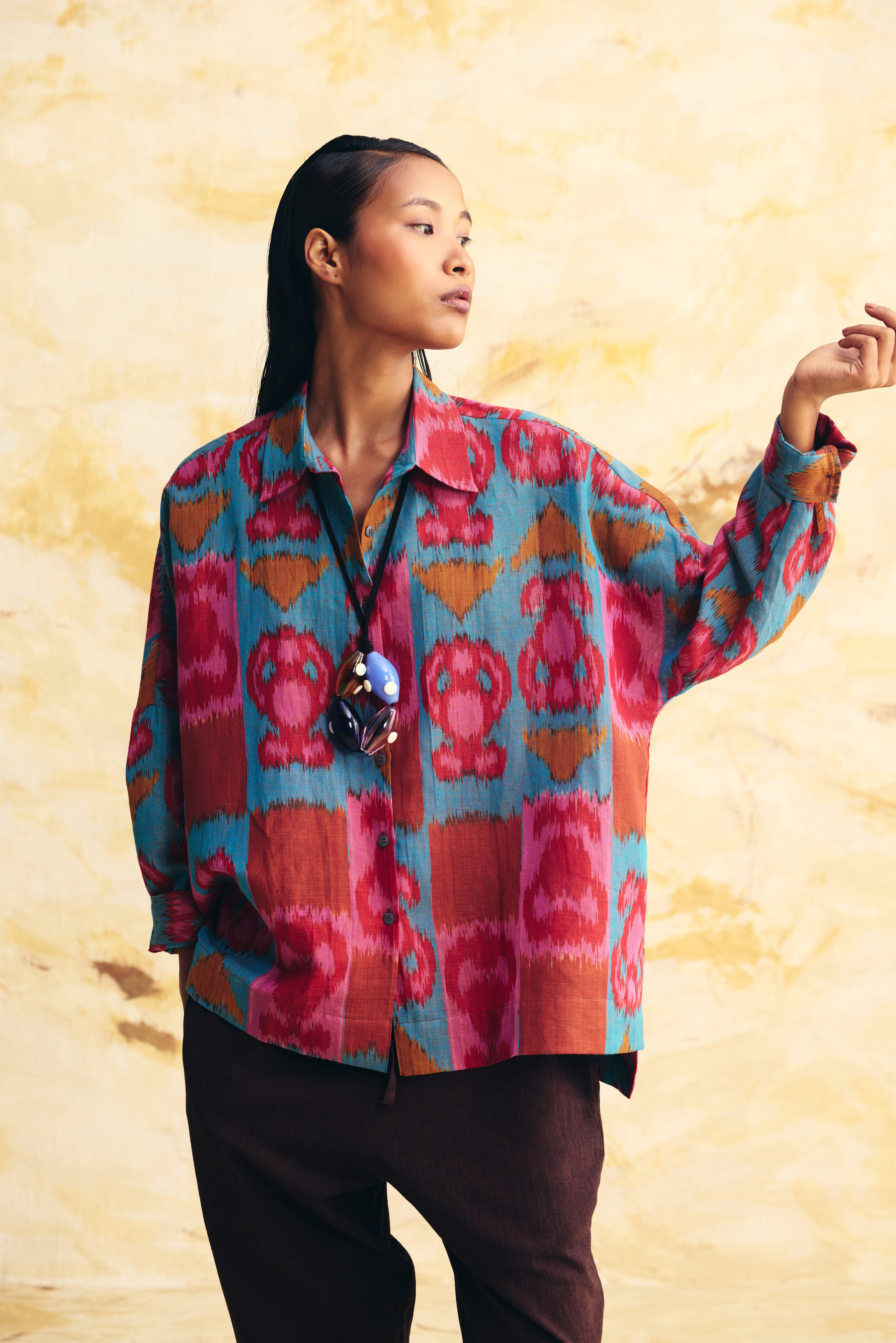 INERTIA LINEN RELAXED SHIRT