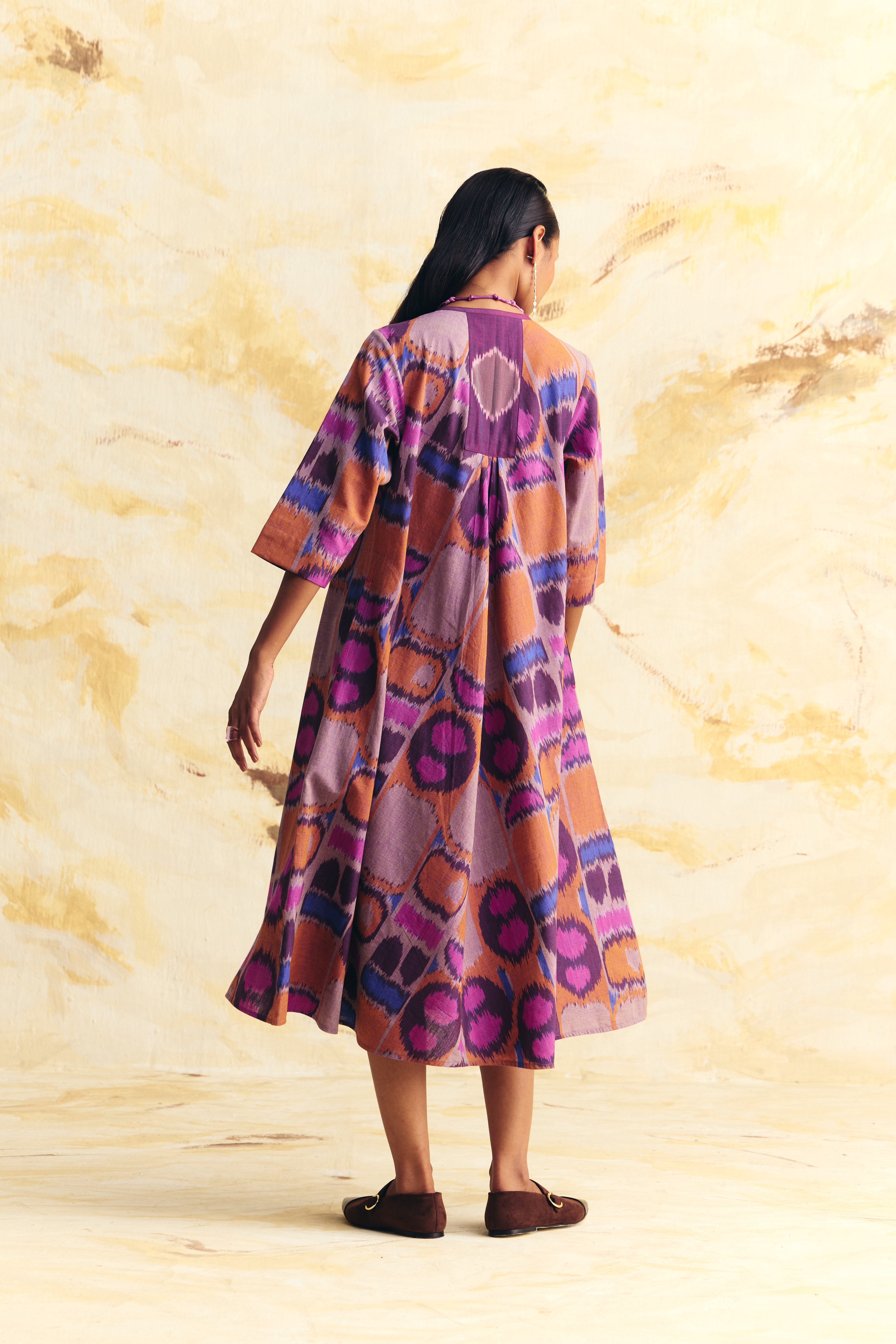 VIBRATION BIAS BUTTON DRESS
