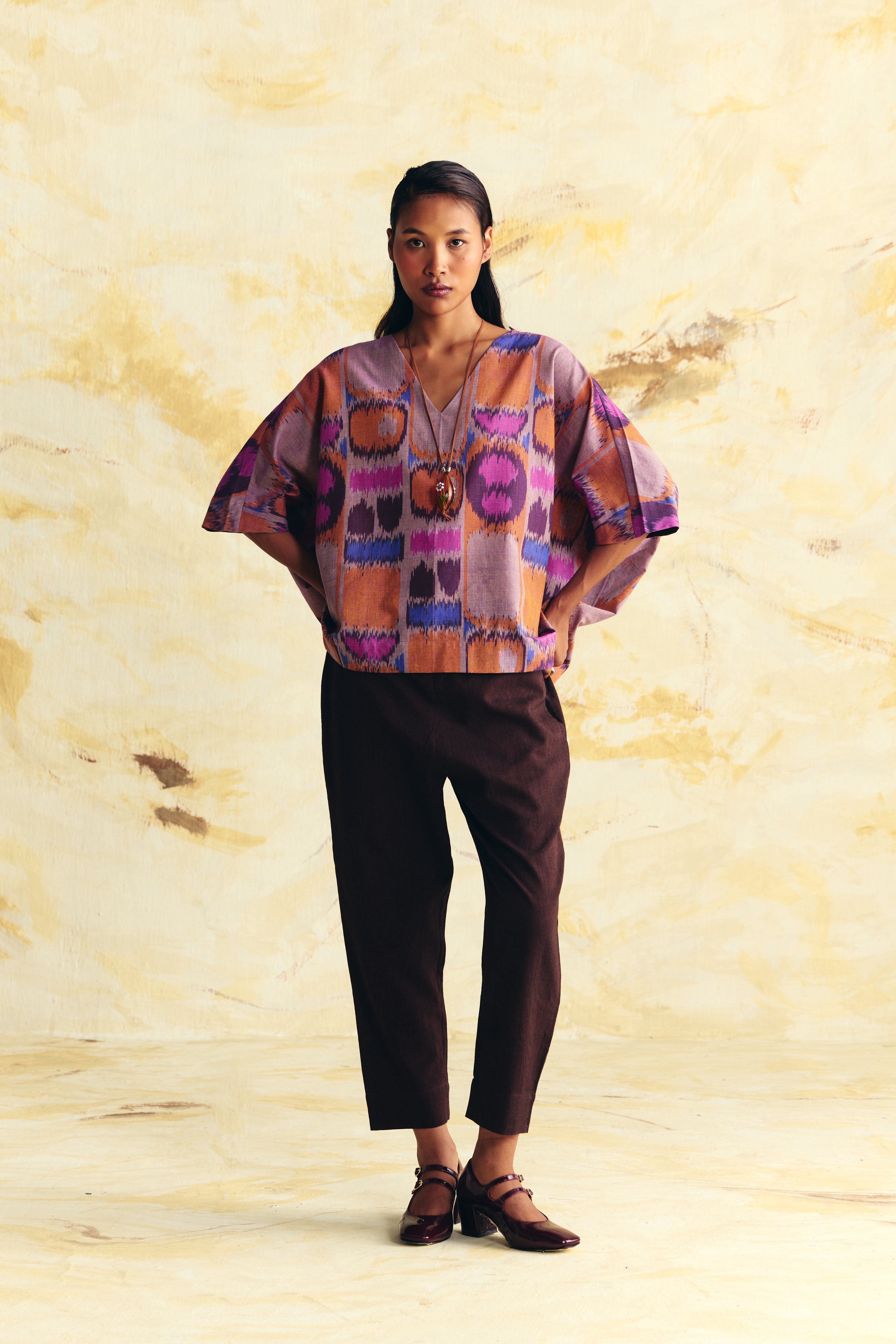 VIBRATION INVERTED TRAPEZE TOP
