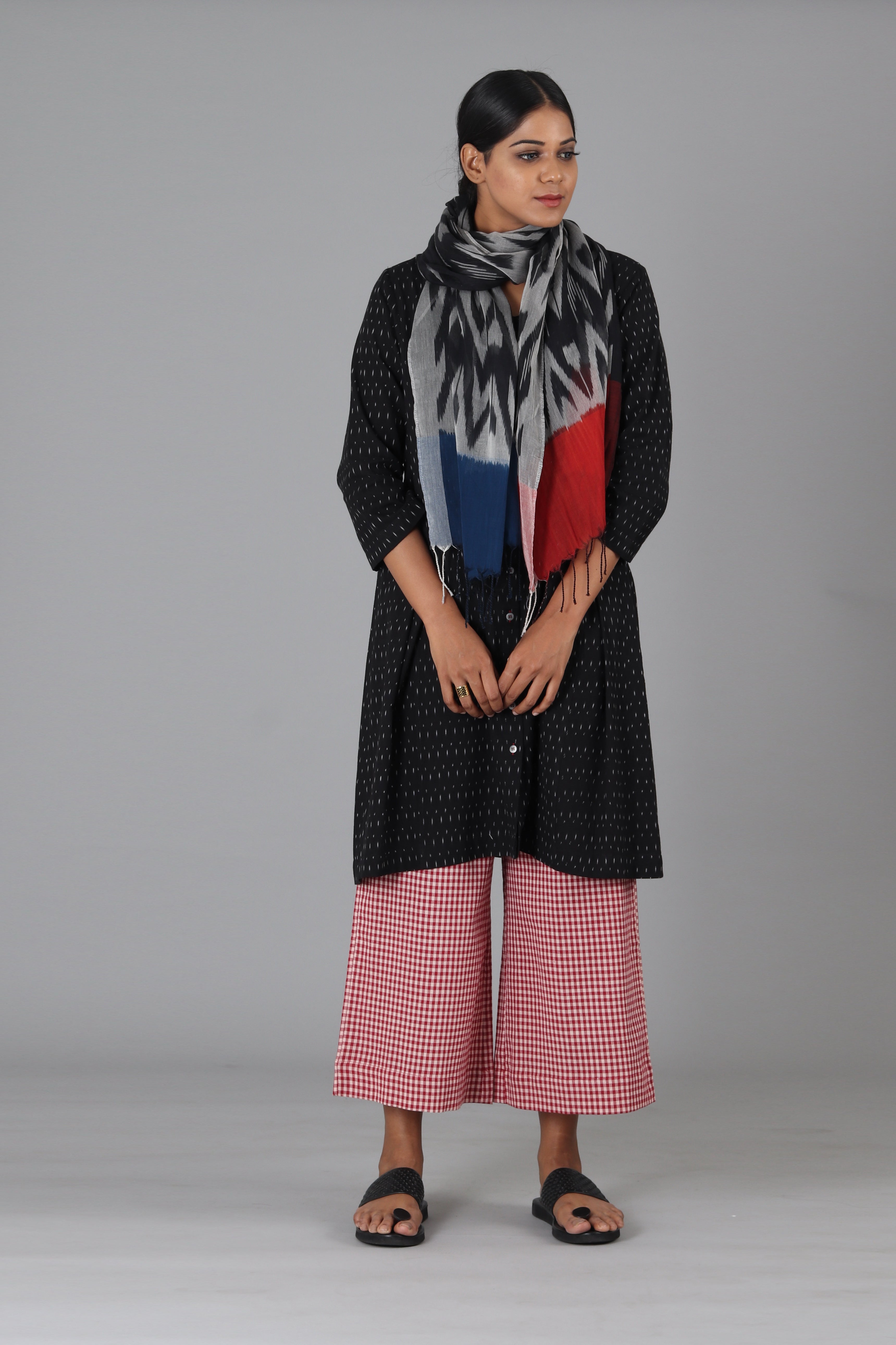 Black Zig Zag Stole
