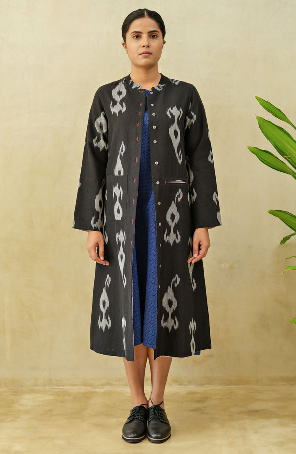Black Frostbite Woolen Long Jacket