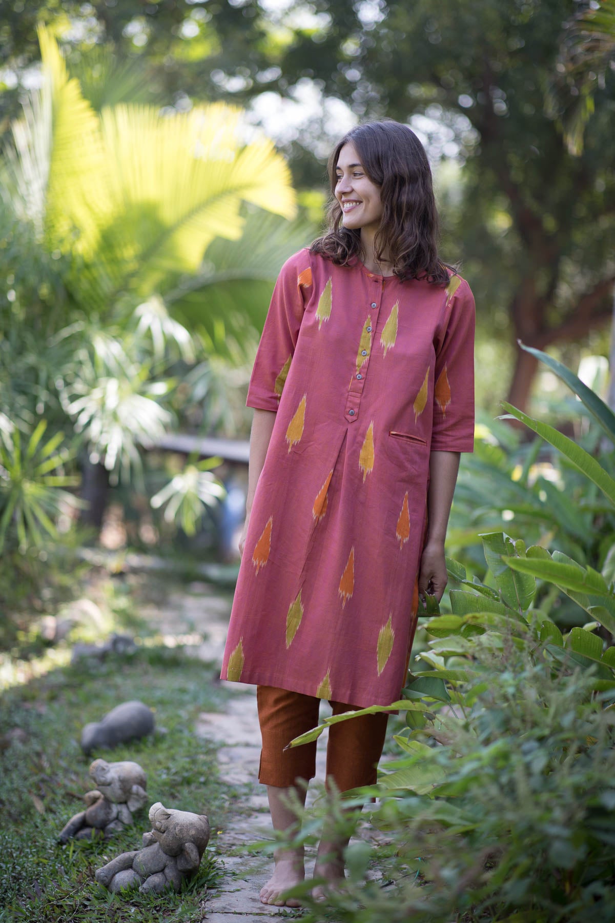 Pink Leaf Slit Kurta