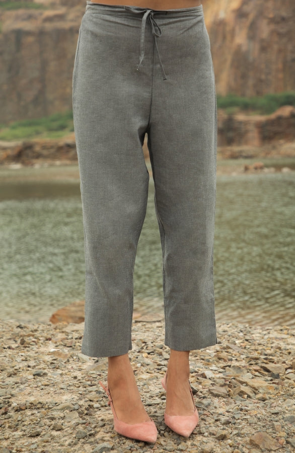 Pearl Capri Pants