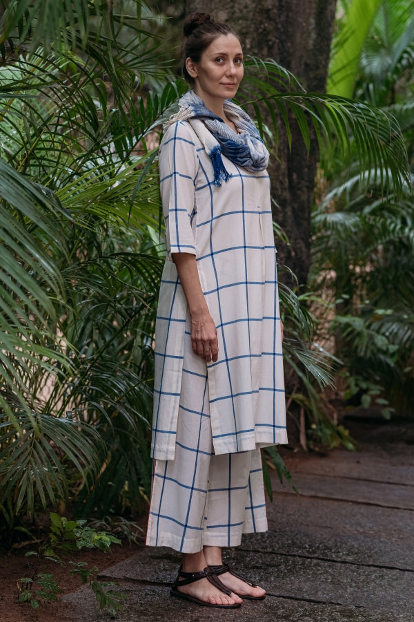 Blue Criss-Cross Pleated Kurta