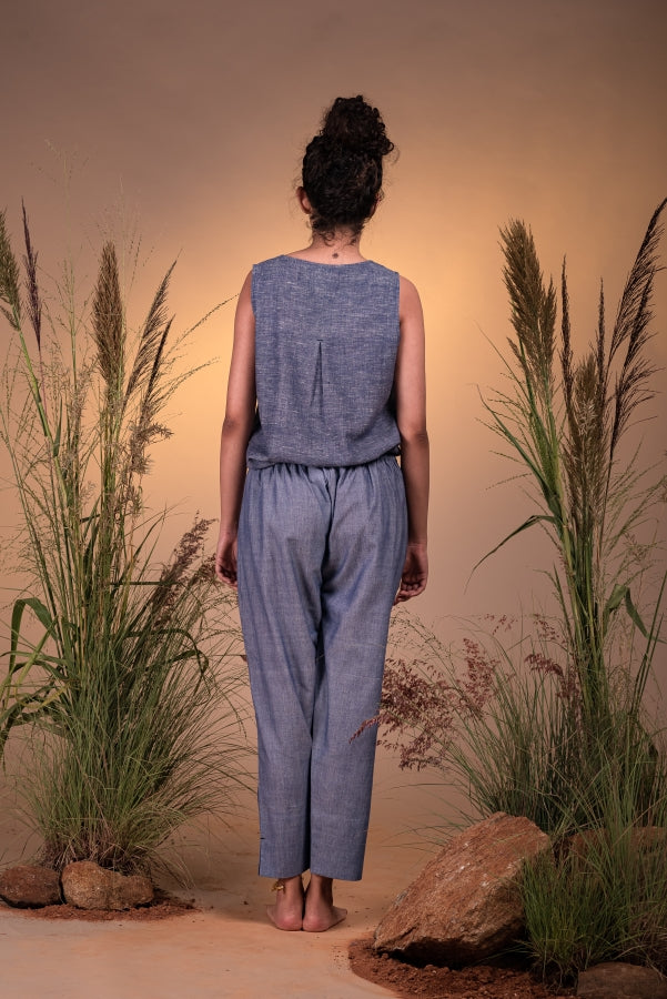 Azul Chambray Capri Pants