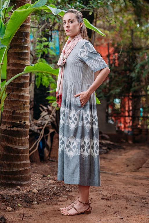 Traverse Pleated Maxi